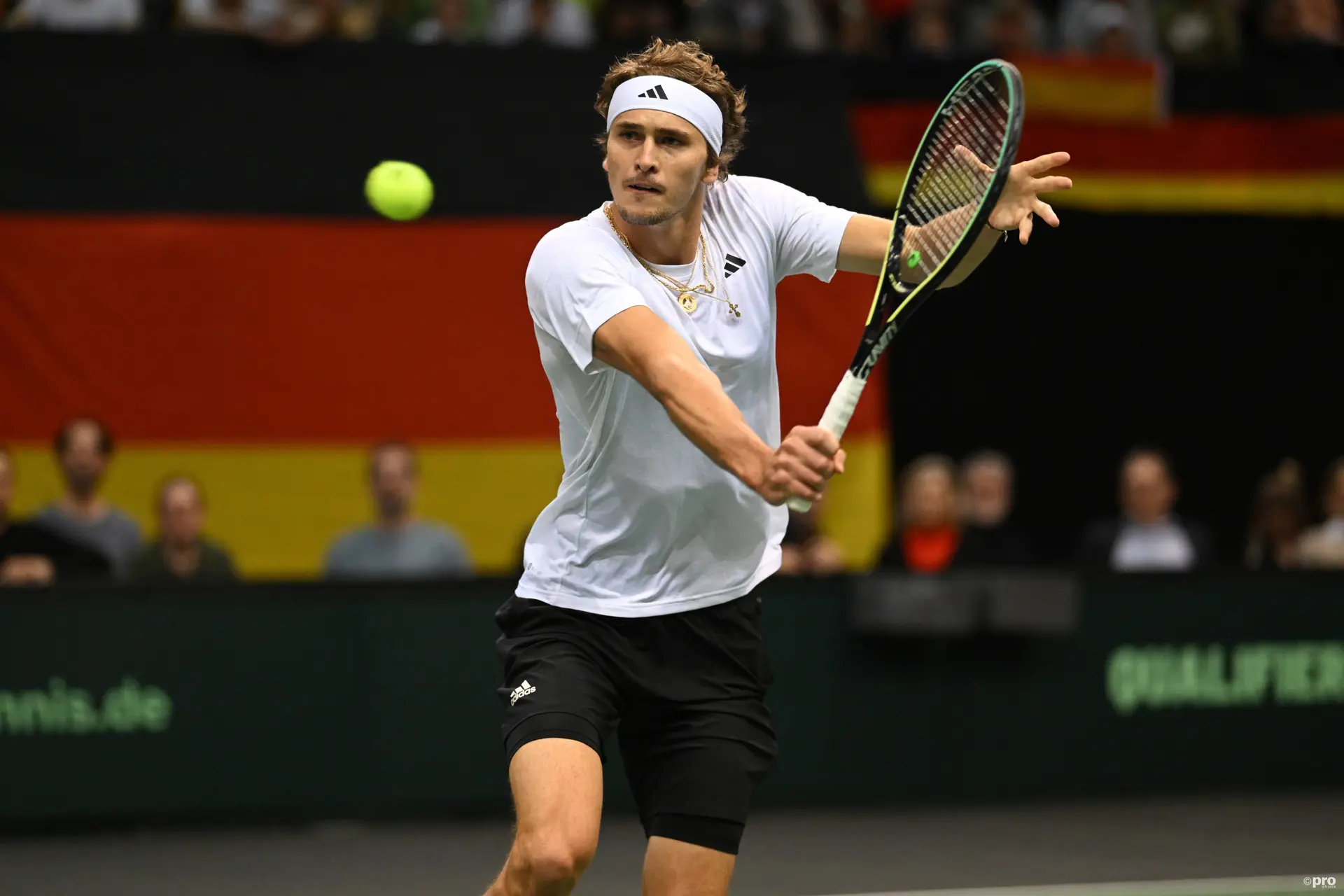 Alexander Zverev vai regressar para defender o Open Europeu de Hamburgo em 2024, com Holger Rune também confirmado