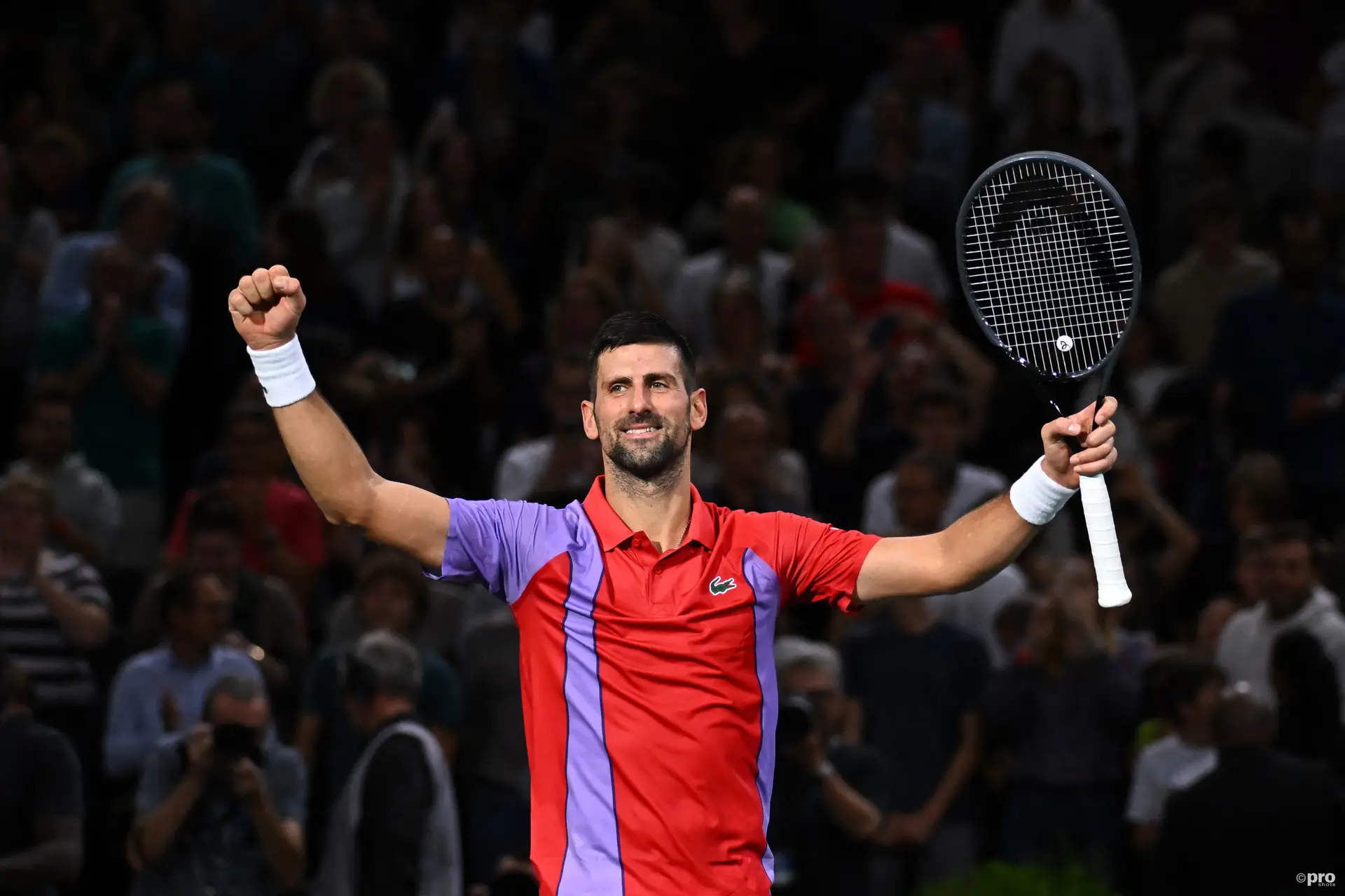 Novak Djokovic derrota al defensor del título Holger Rune en la revancha de la final del Masters de París del año pasado
