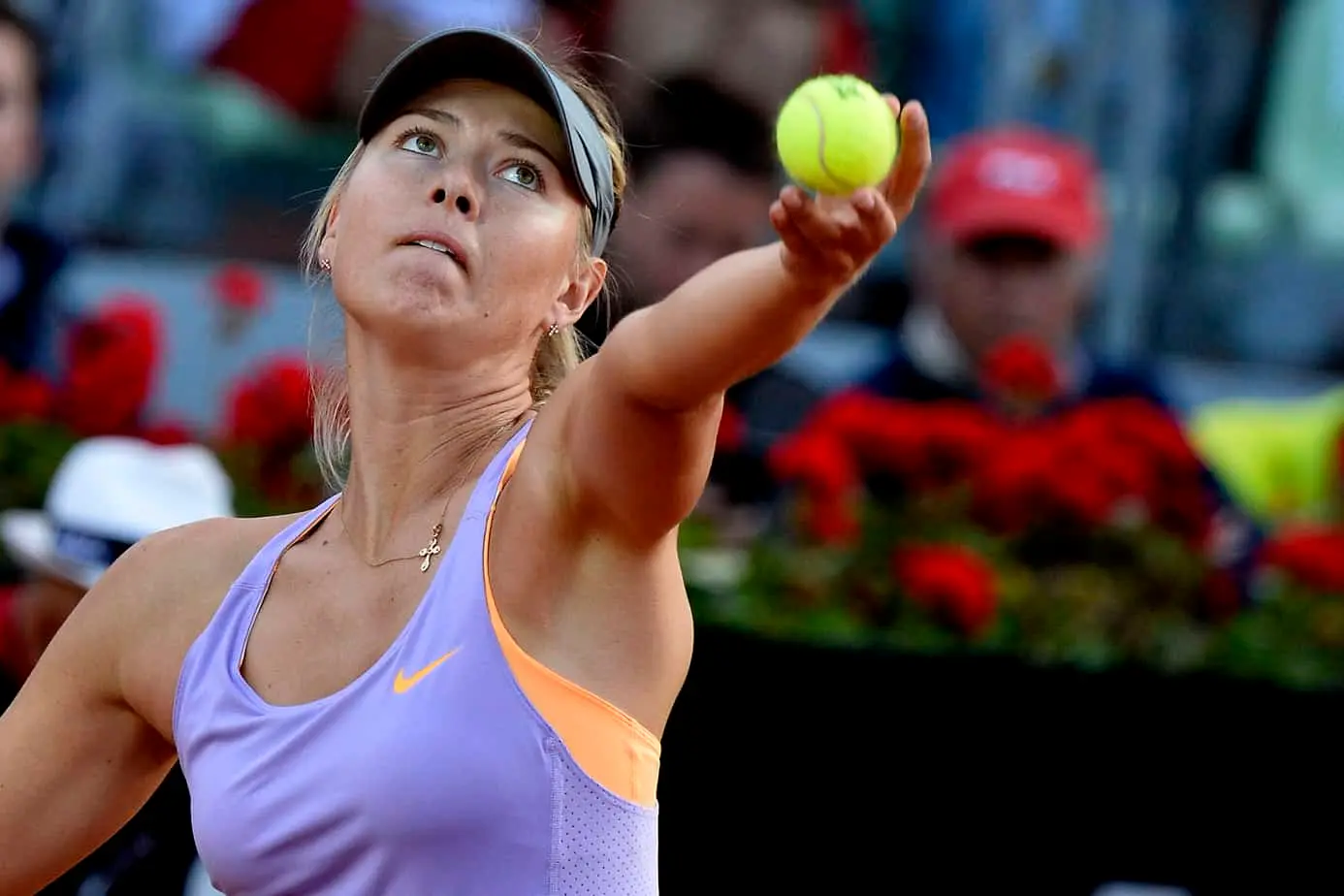 Maria Sharapova ri-se do que seria necessário para regressar ao ténis: "Essa é uma pergunta muito difícil"