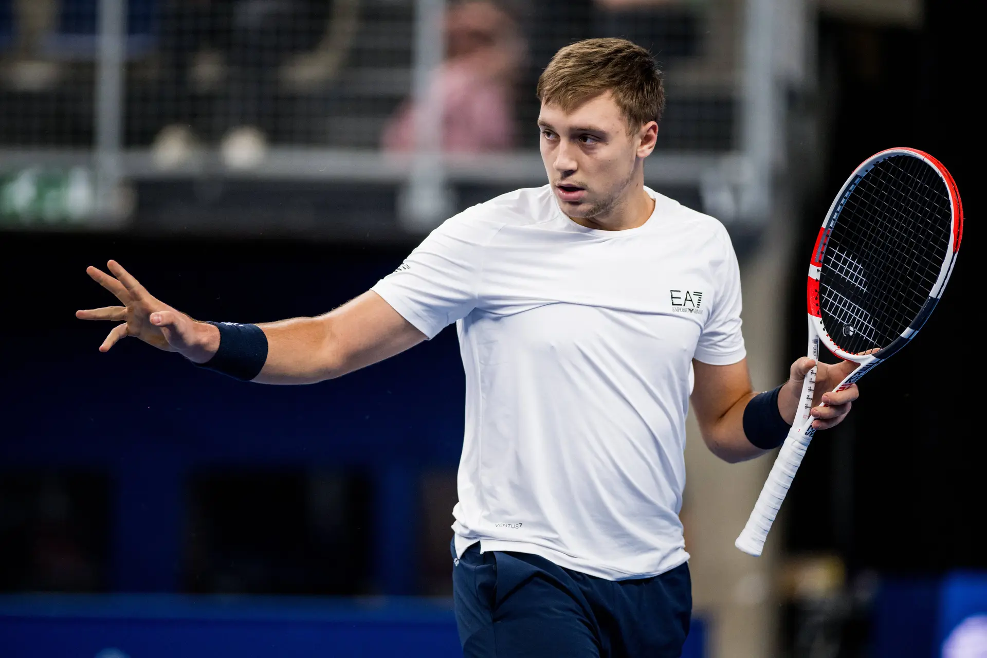 CRÓNICA | Hamad Medjedovic logra una magistral victoria en la final de las Next Gen ATP Finals tras derribar a Arthur Fils en cinco sets