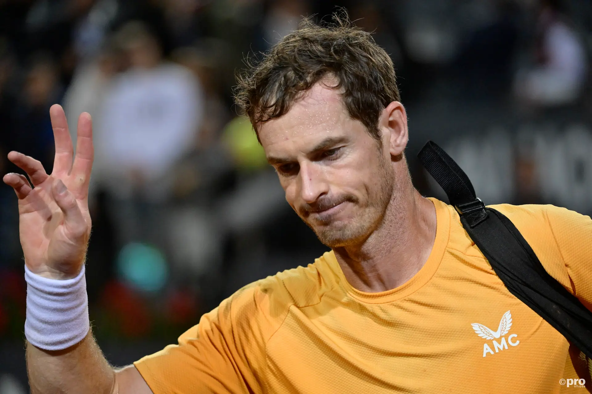 Andy Murray recibe el apoyo de Martina Navratilova, Boris Becker y Stan Wawrinka tras su terrible lesión de tobillo en el Miami Open