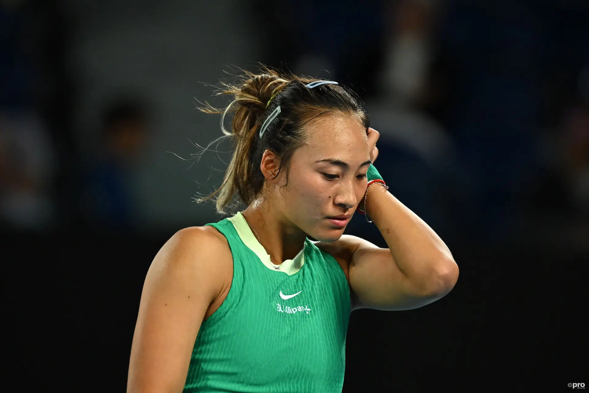 Nach der harten Sabalenka-Herausforderung steht Qinwen Zheng nach der Finalniederlage bei den Australian Open vor einer Drogentest-Tortur