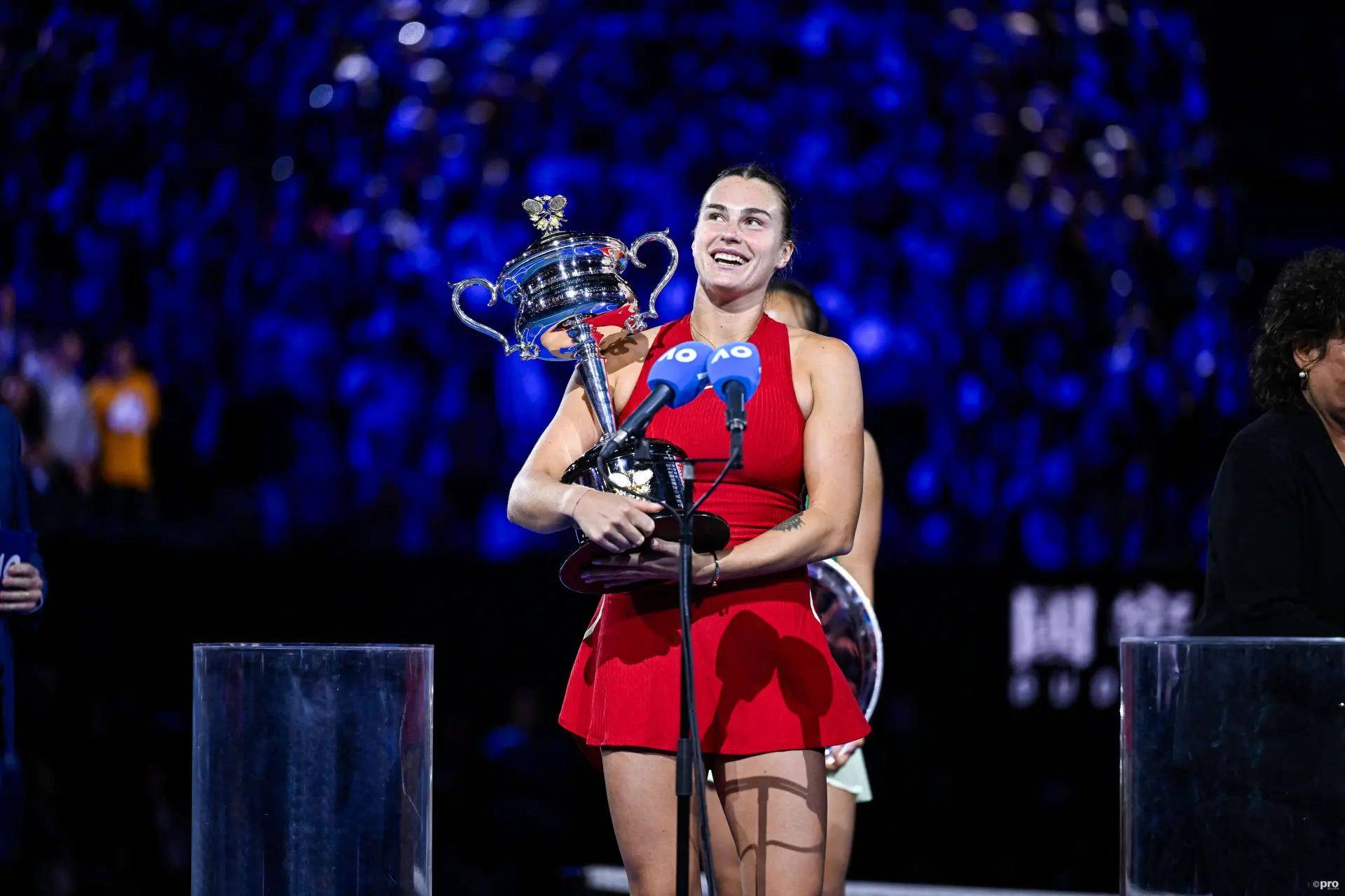 Atualização WTA Race to the Finals: A liderança de Aryna SABALENKA foi reduzida por Iga SWIATEK e Elena RYBAKINA após a passagem pelo Médio Oriente