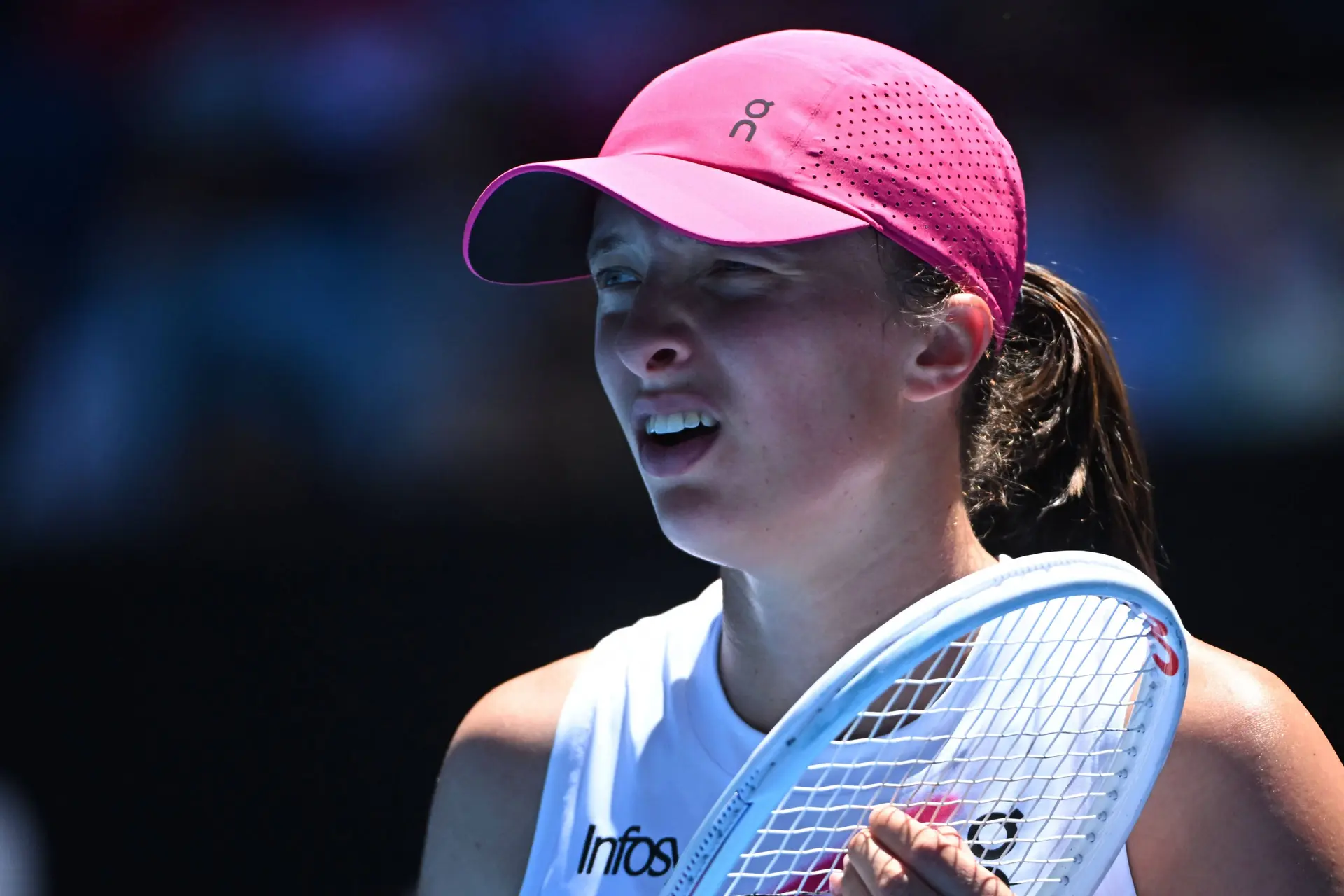 Iga Swiatek mantendrá el número 1 mundial sin necesidad de pelear tras la retirada Aryna Sabalenka del Qatar Open