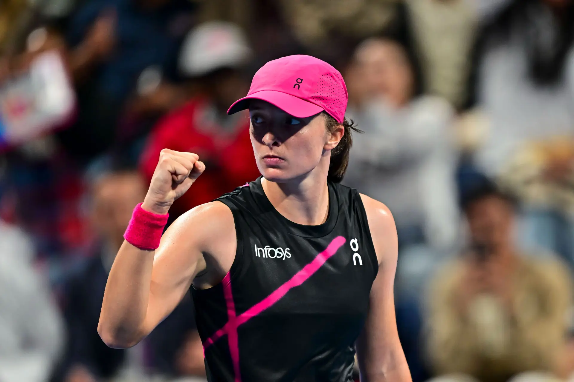 "Ich habe eine gute Leistung gezeigt und meine Ansprüche hoch gehalten": Iga Swiatek will nach der Dubai Niederlage gegen Kalinskaya schnell nach Indian Wells weiterziehen