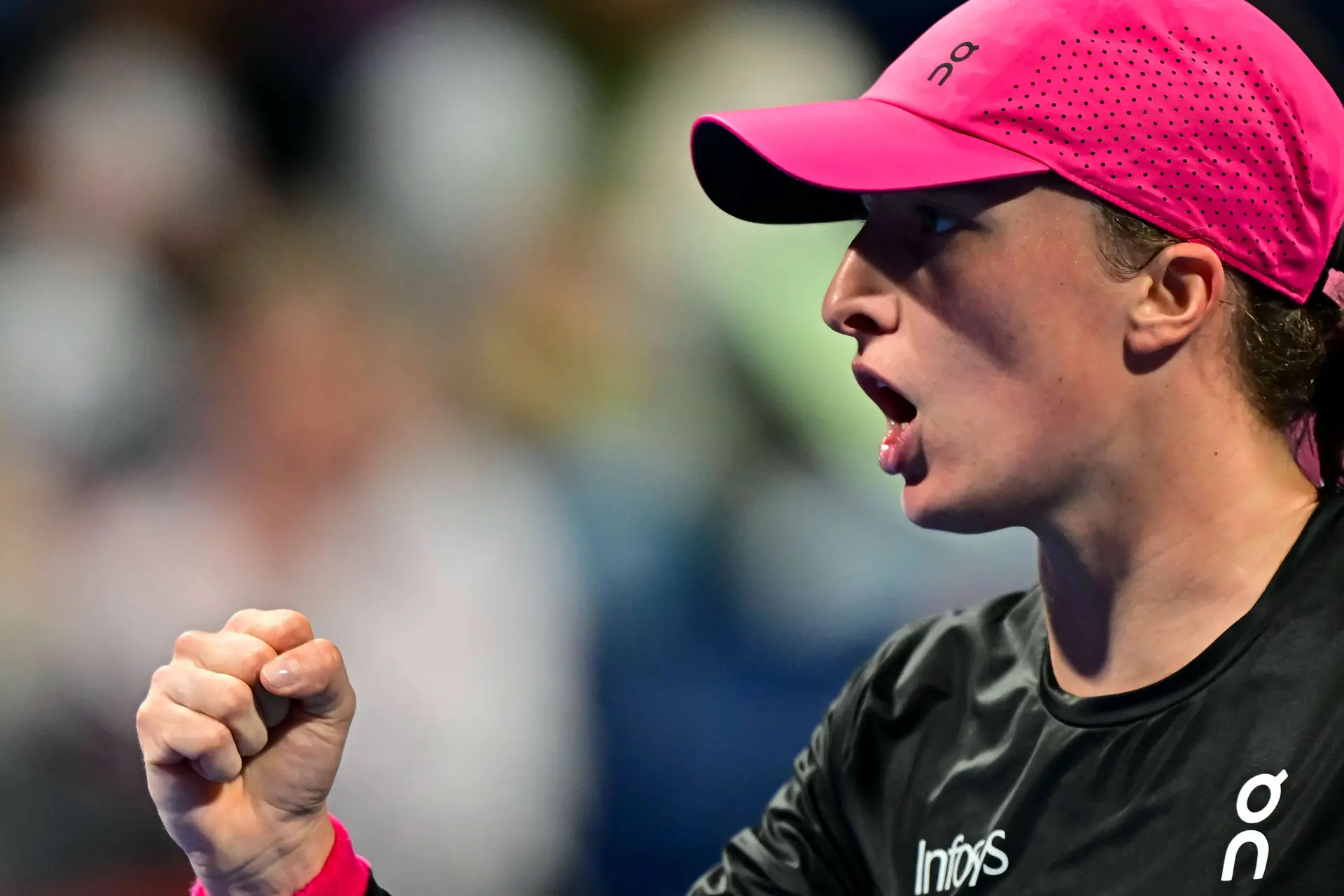 Iga SWIATEK nach Sieg über Putintseva in Indian Wells bereit für ein spannendes Spiel gegen Caroline WOZNIACKI