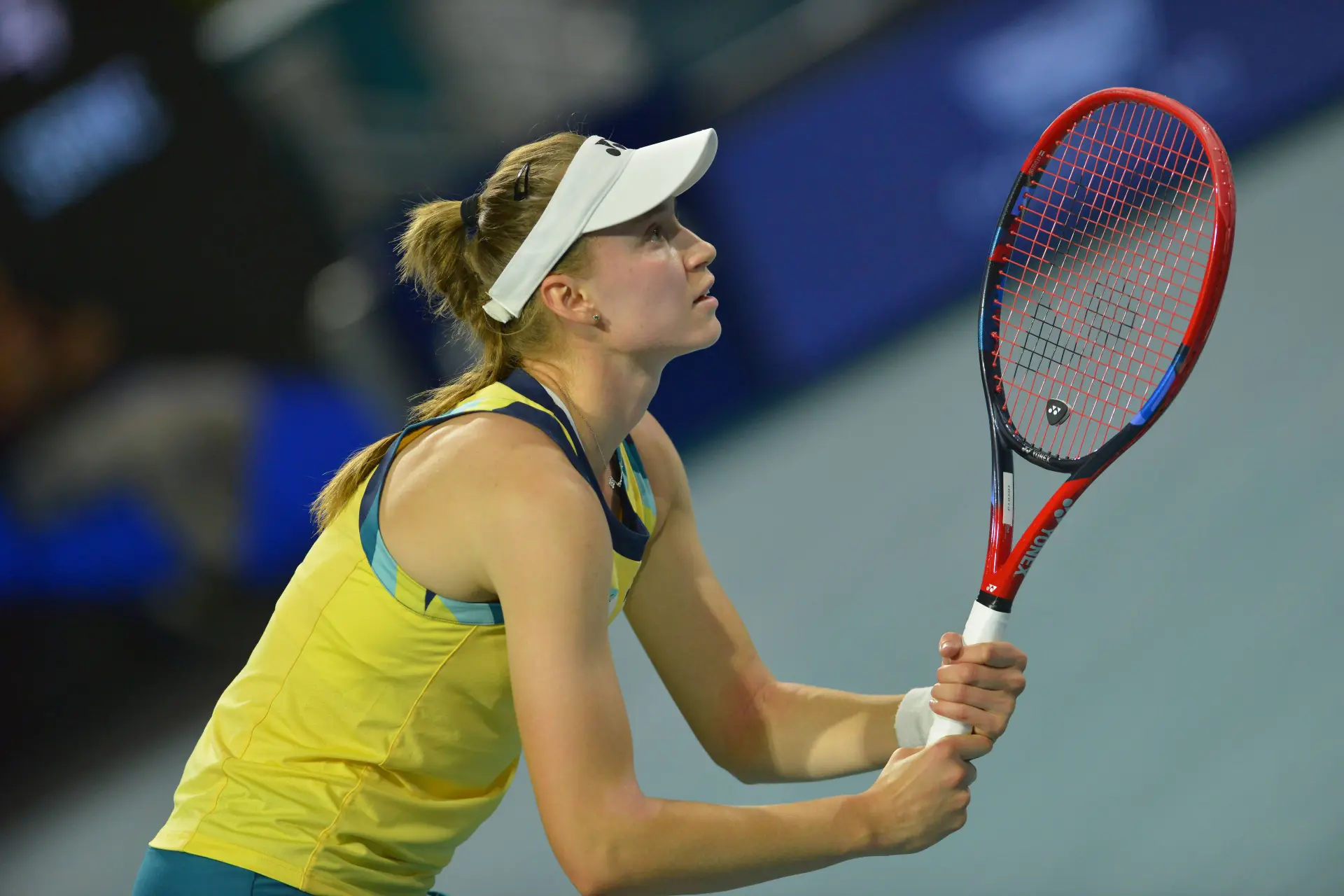 Elena RYBAKINA critica os organizadores do Open de Miami por problemas de calendário, apesar de não estar a 100%: "Não foi um torneio fácil"