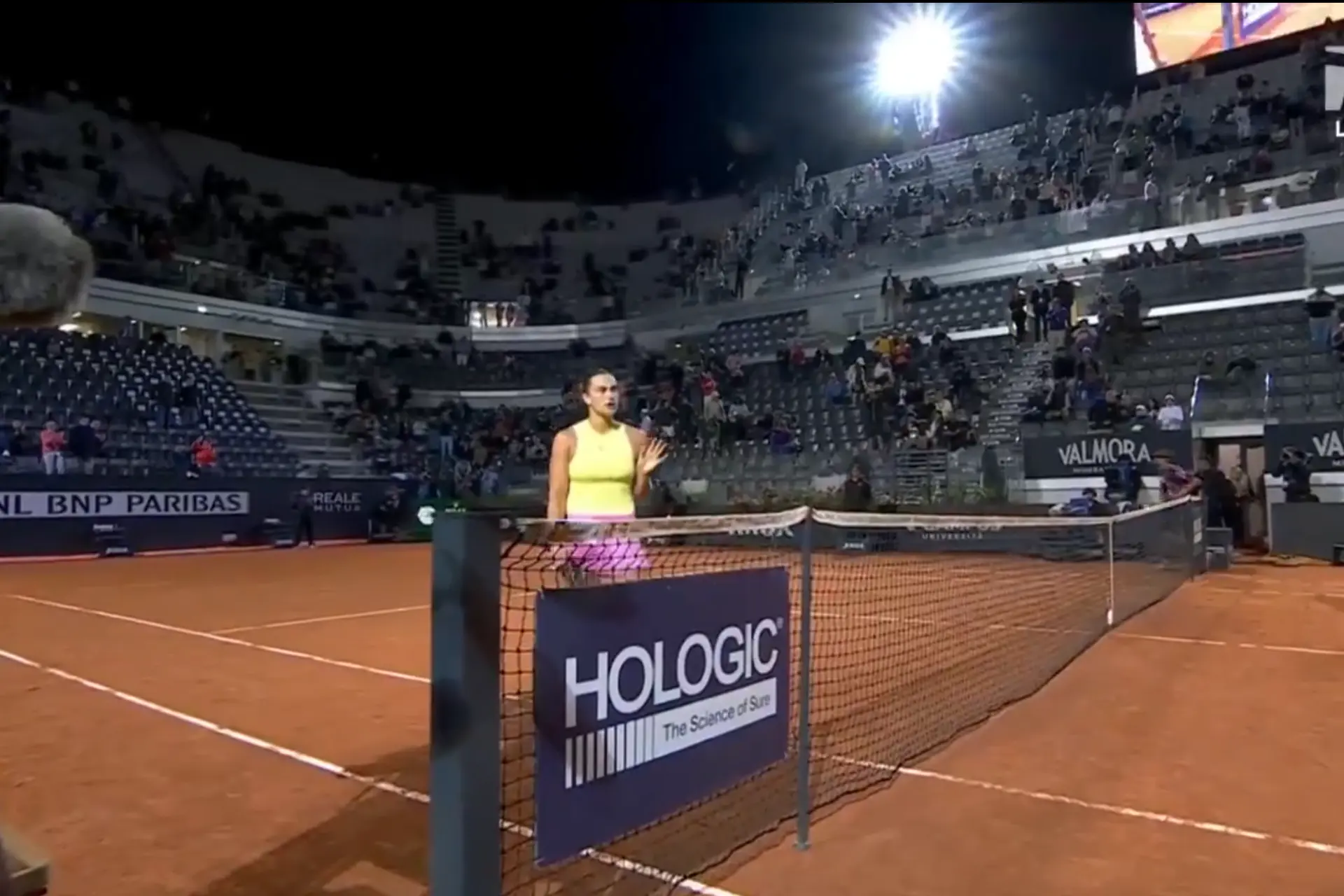 (VÍDEO) Todo sigue igual: Aryna Sabalenka y Elina Svitolina no se saludaron tras su partidazo en Roma
