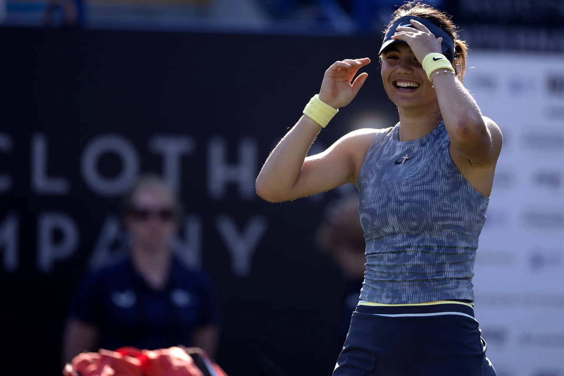 Emma Raducanu froh nach schwerer Zeit wieder spielen zu können