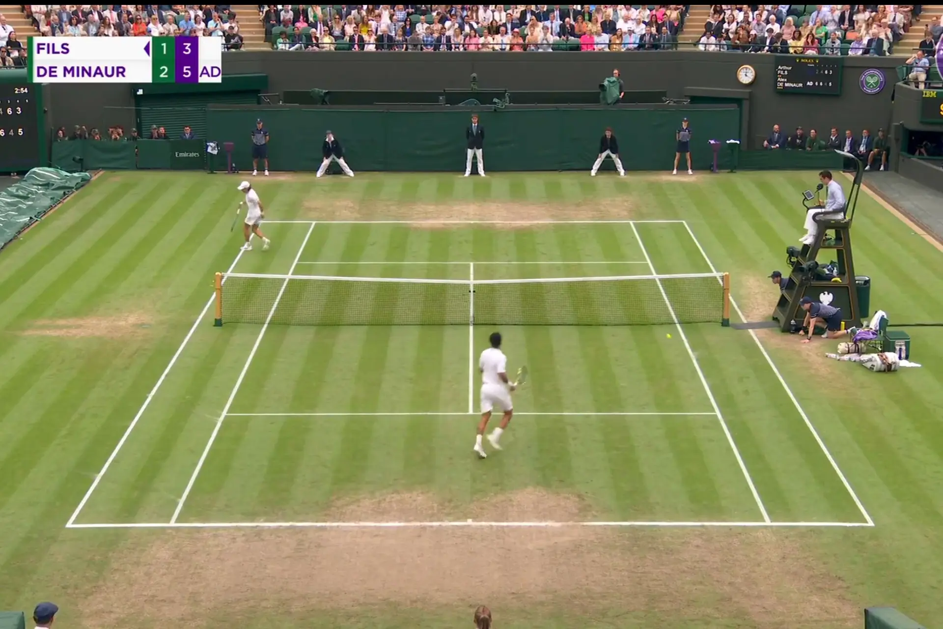 Alex de MInaur injures himself in one of the biggest moments of his career at Wimbledon