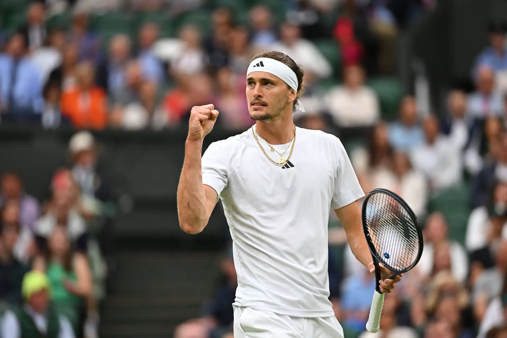 Alexander Zverev se retira del China Open tras sufrir problemas físicos en la Laver Cup