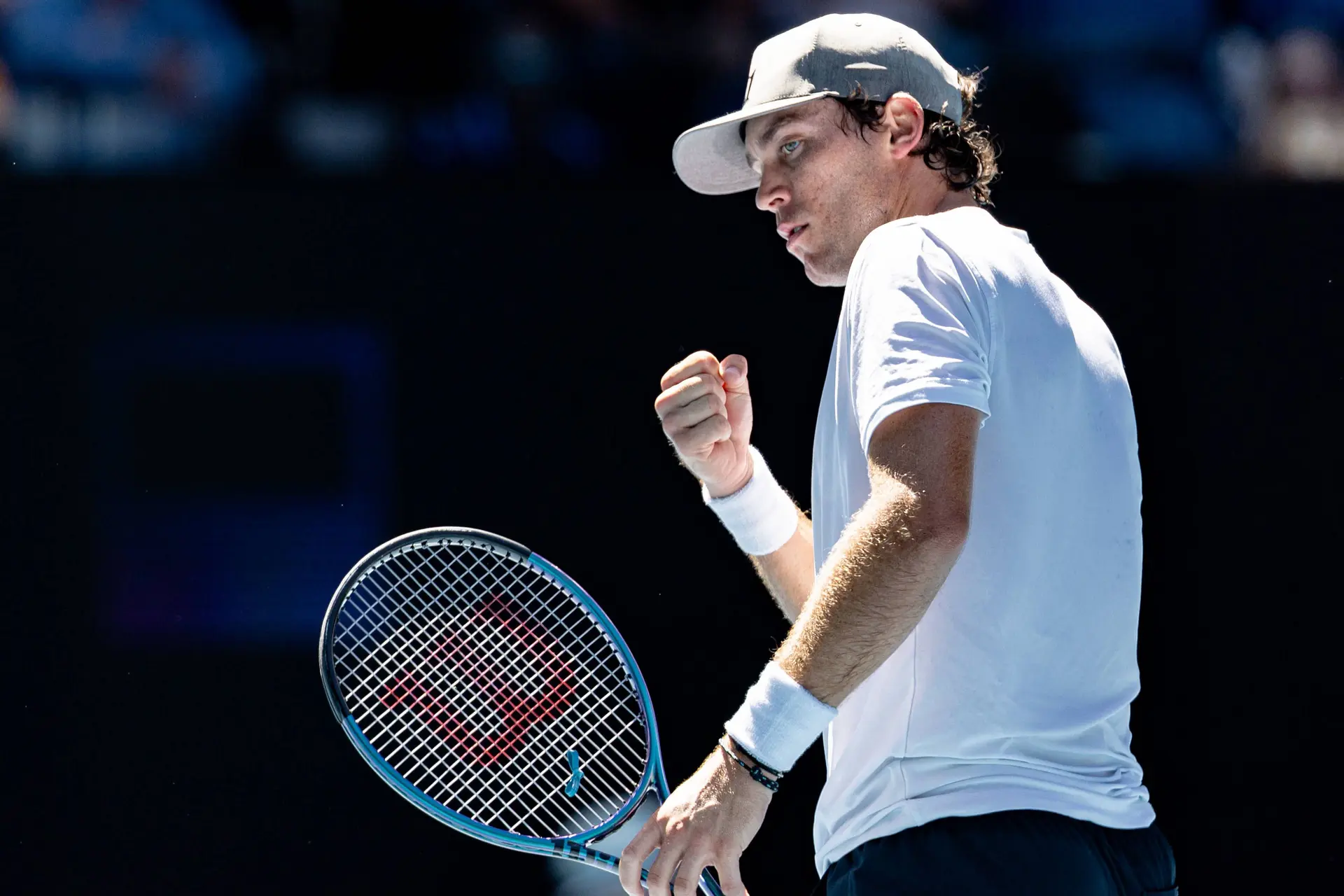 All business for Alex de Minaur, sends a statement with latest Australian Open win