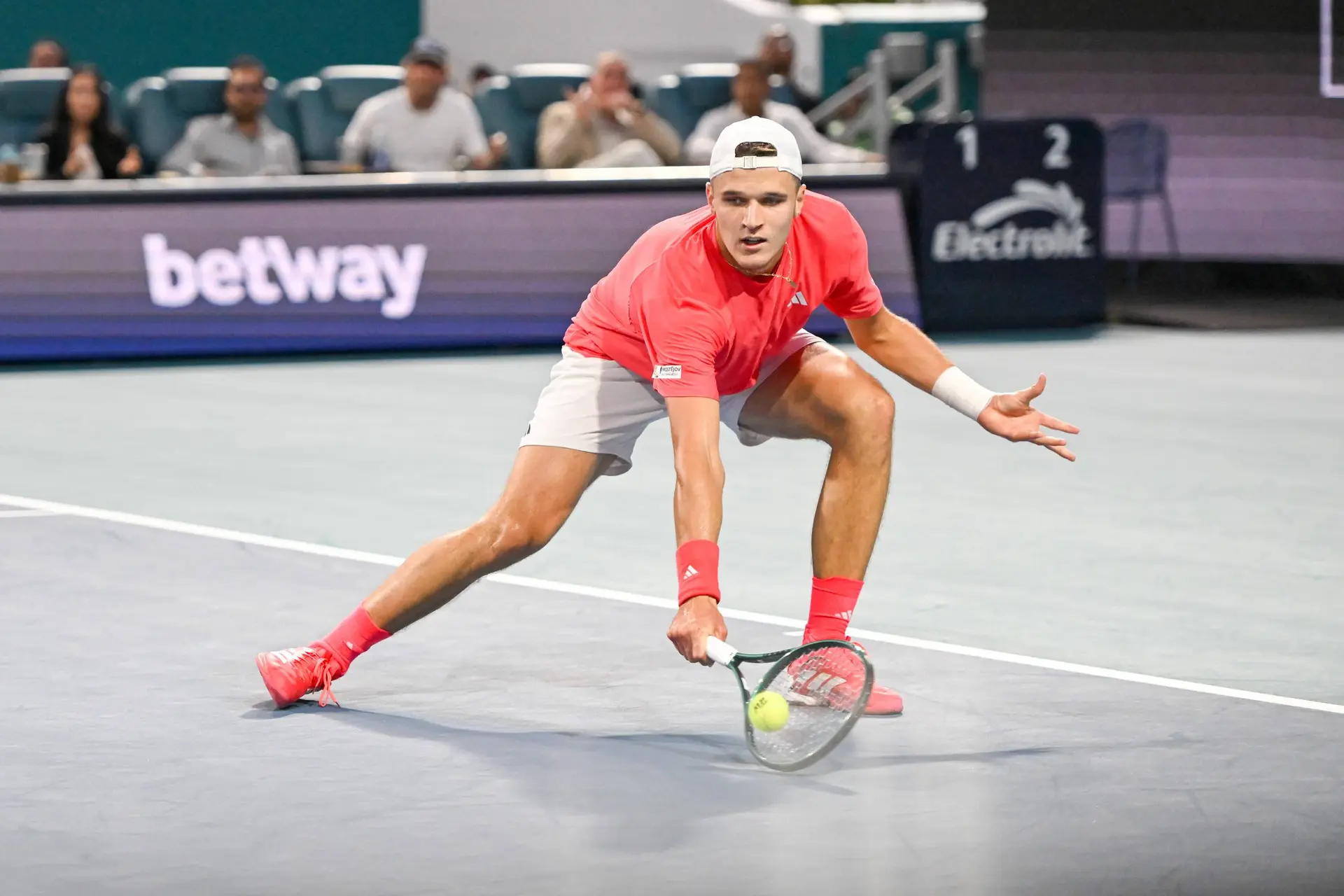 "Sooner than later": Ex-coach of Andy Murray predicts Jakub Mensik to compete against top-five including Jannik Sinner, Carlos Alcaraz soon