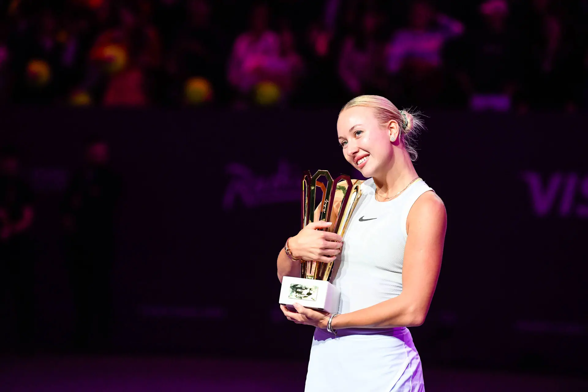 "What's she ever won for Russia? You won't say and I won't either so good riddance": Anastasia Potapova receives damning verdict on Austria switch
