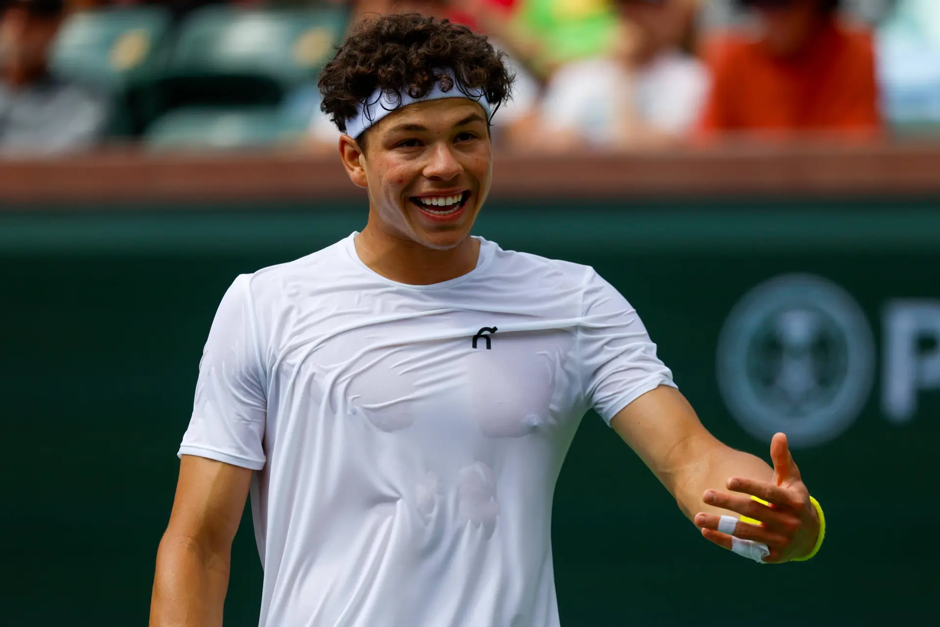 Ben Shelton and Daniil Medvedev showcase basketaball skills, Iga Swiatek shows off her playful side with Lego racket as Naomi Osaka sings 'Happy Birthday' on Court