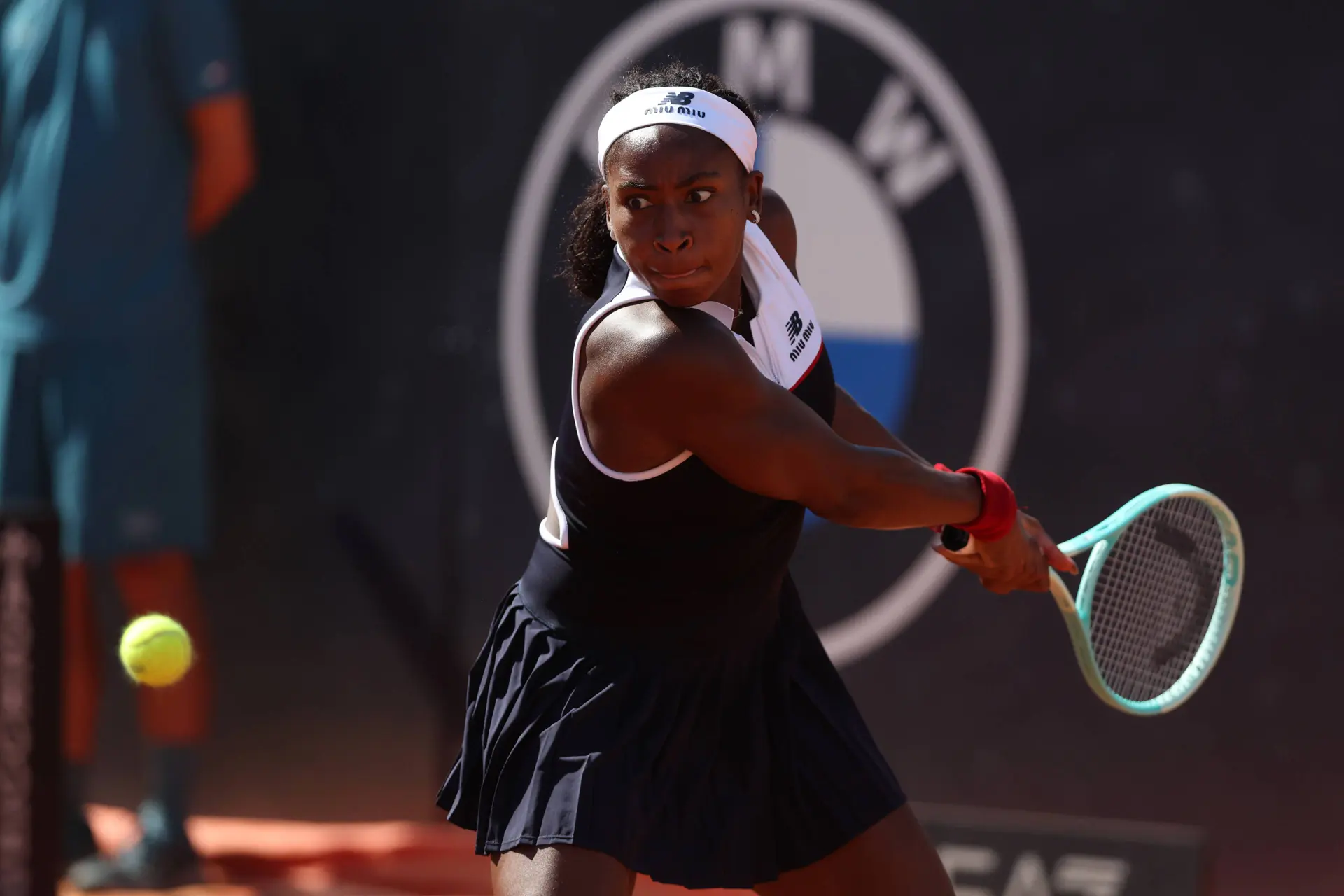 Coco Gauff holds nerve in Rome tie-break to defeat Mirra Andreeva and advance to semis