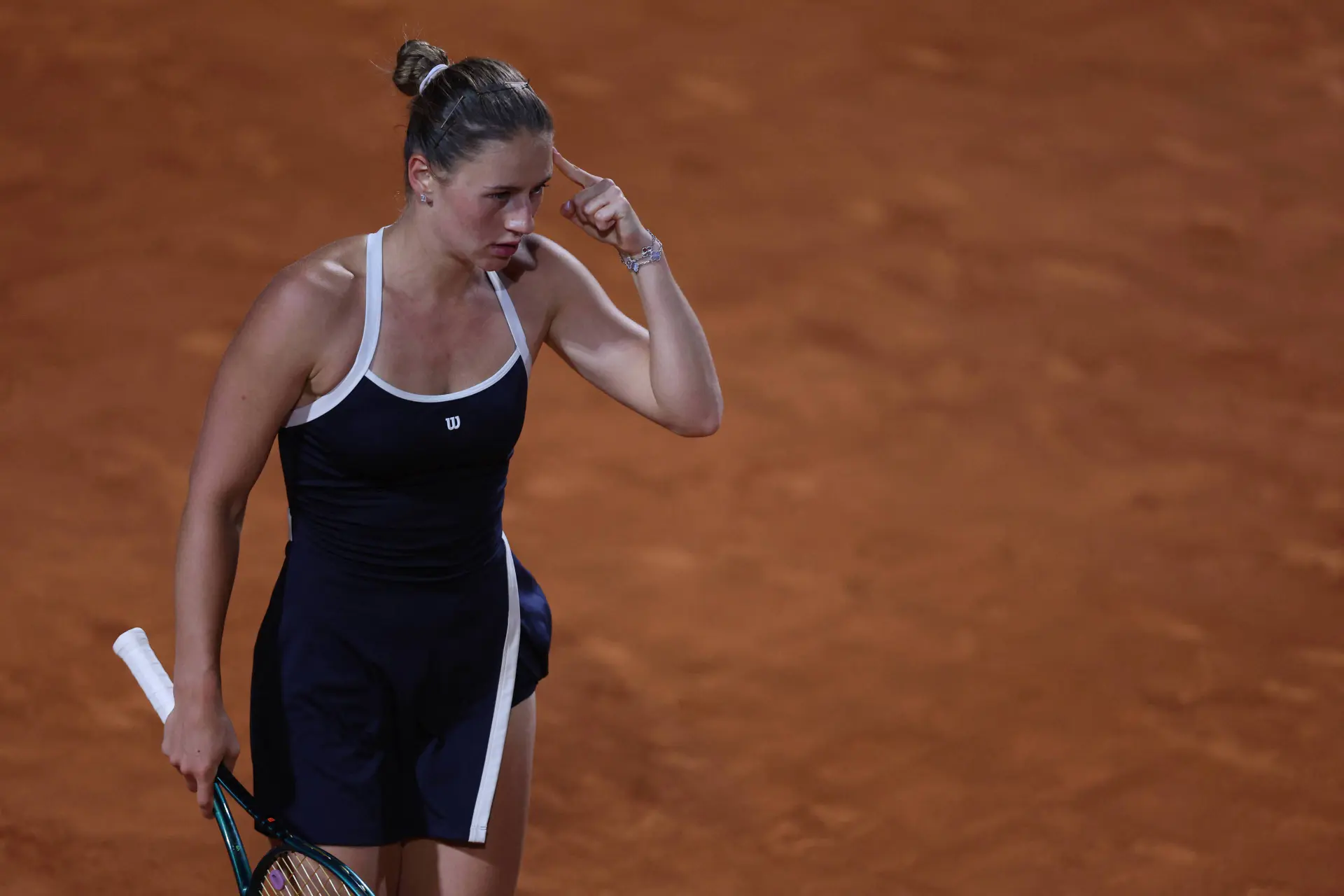 "This morning, 100 meters from my parent’s house, the missile destroyed the building" - Marta Kostyuk overcome with emotion after traumatic events in Ukraine overshadow French Open win