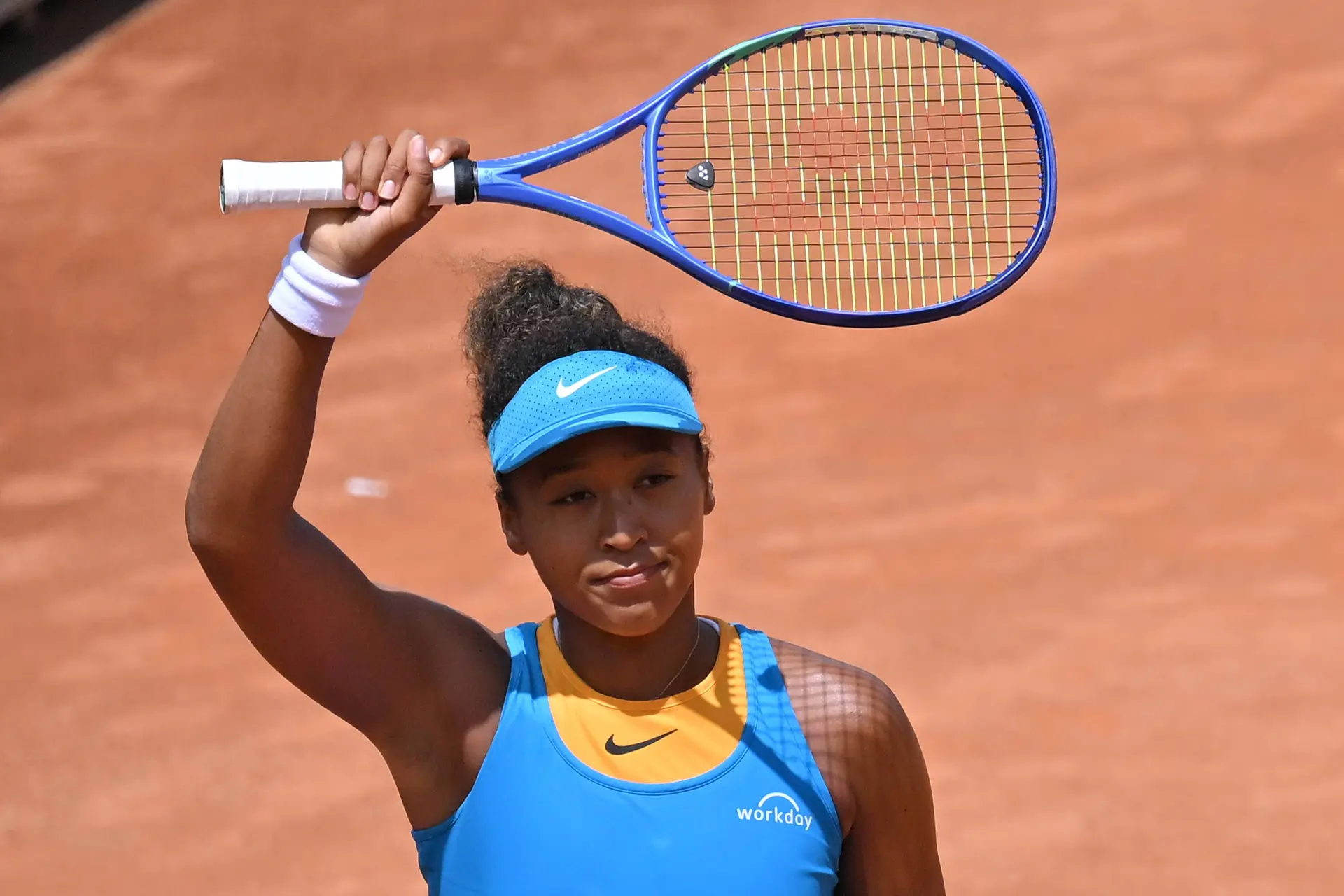 Naomi Osaka gelingt dramatisches Comeback gegen die späte Lucky Loserin Viktorija Golubic bei den Rom Open