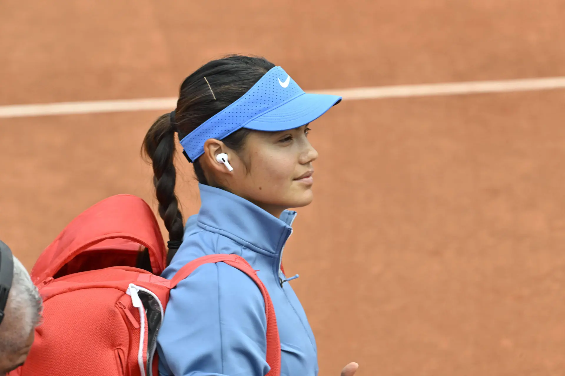 Emma Raducanu clay court form stumbles in Danielle Collins comeback win at Internationaux de Strasbourg