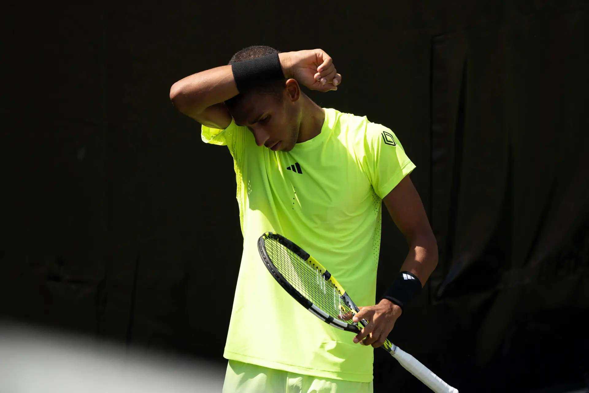 Top-10 upset alert: Felix Auger-Aliassime forced to retire against in first round against Borges