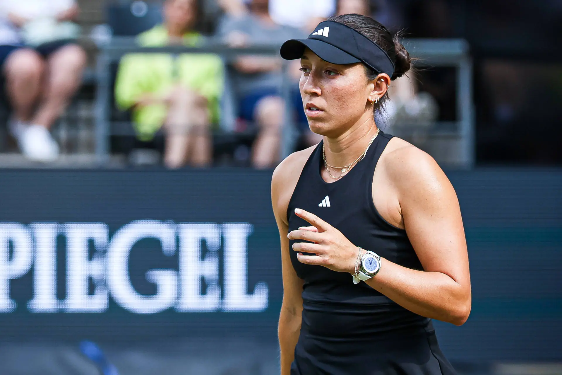 Jessica Pegula denies Iga Swiatek first grass court title with superb Bad Homburg Open final win