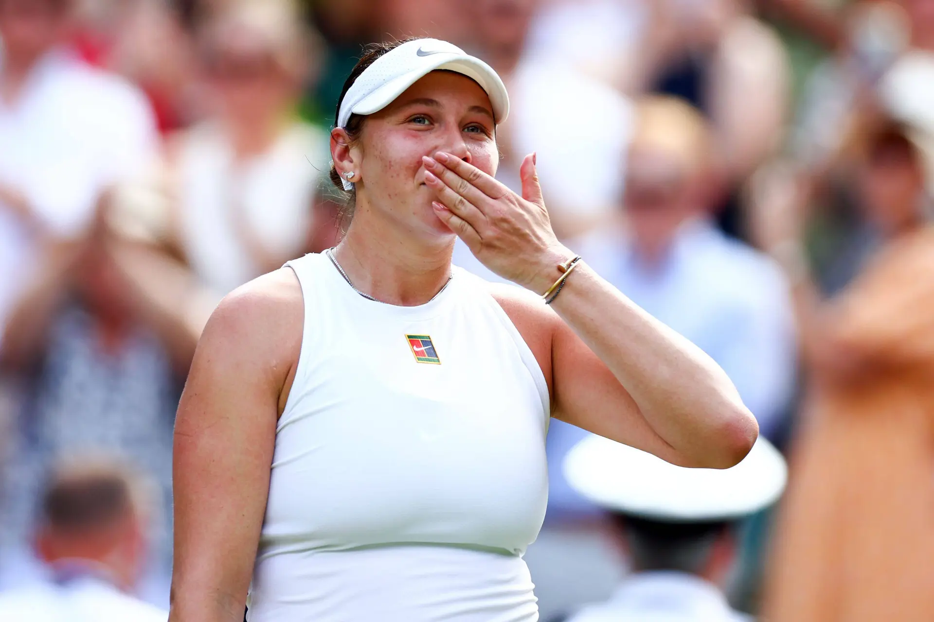 Maiden Grand Slam Final: Amanda Anisimova upsets Aryna Sabalenka at Wimbledon