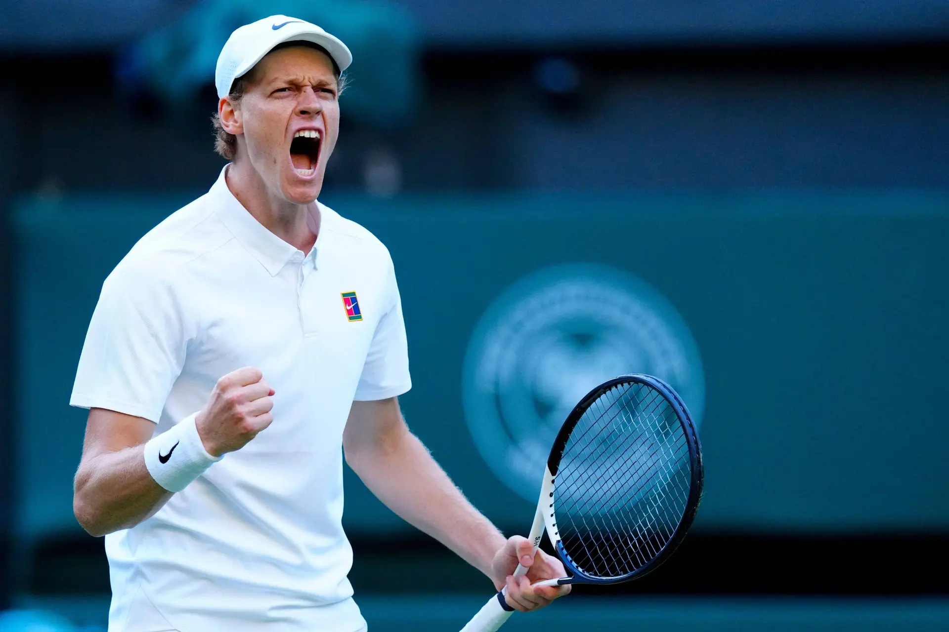Jannik Sinner continues Wimbledon charge, downs Ben Shelton in straight sets for semifinal berth