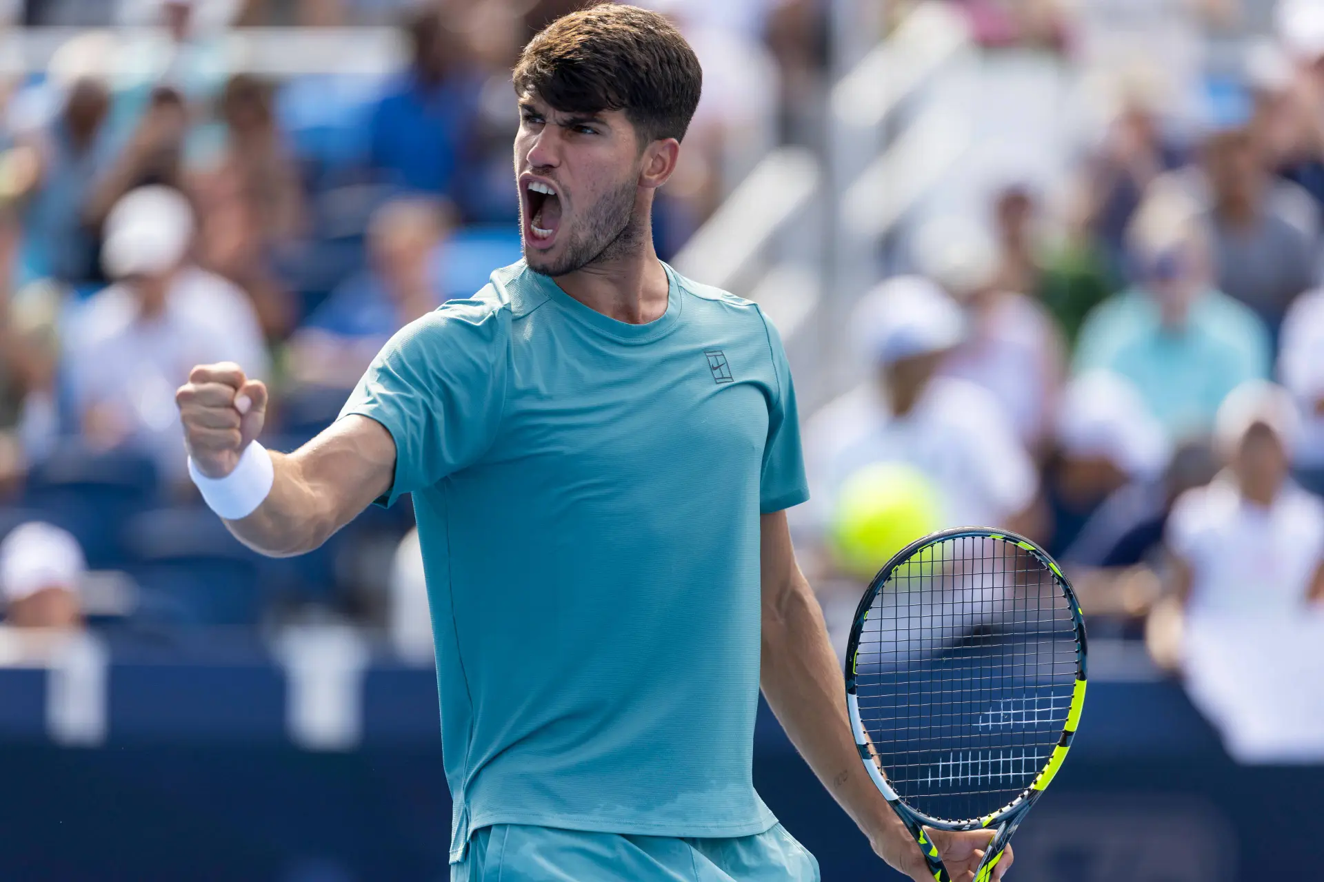 Cabeza, Corazón y Cojones: Carlos Alcaraz embraces luchador spirit in soaring heat of Cincinnati Open