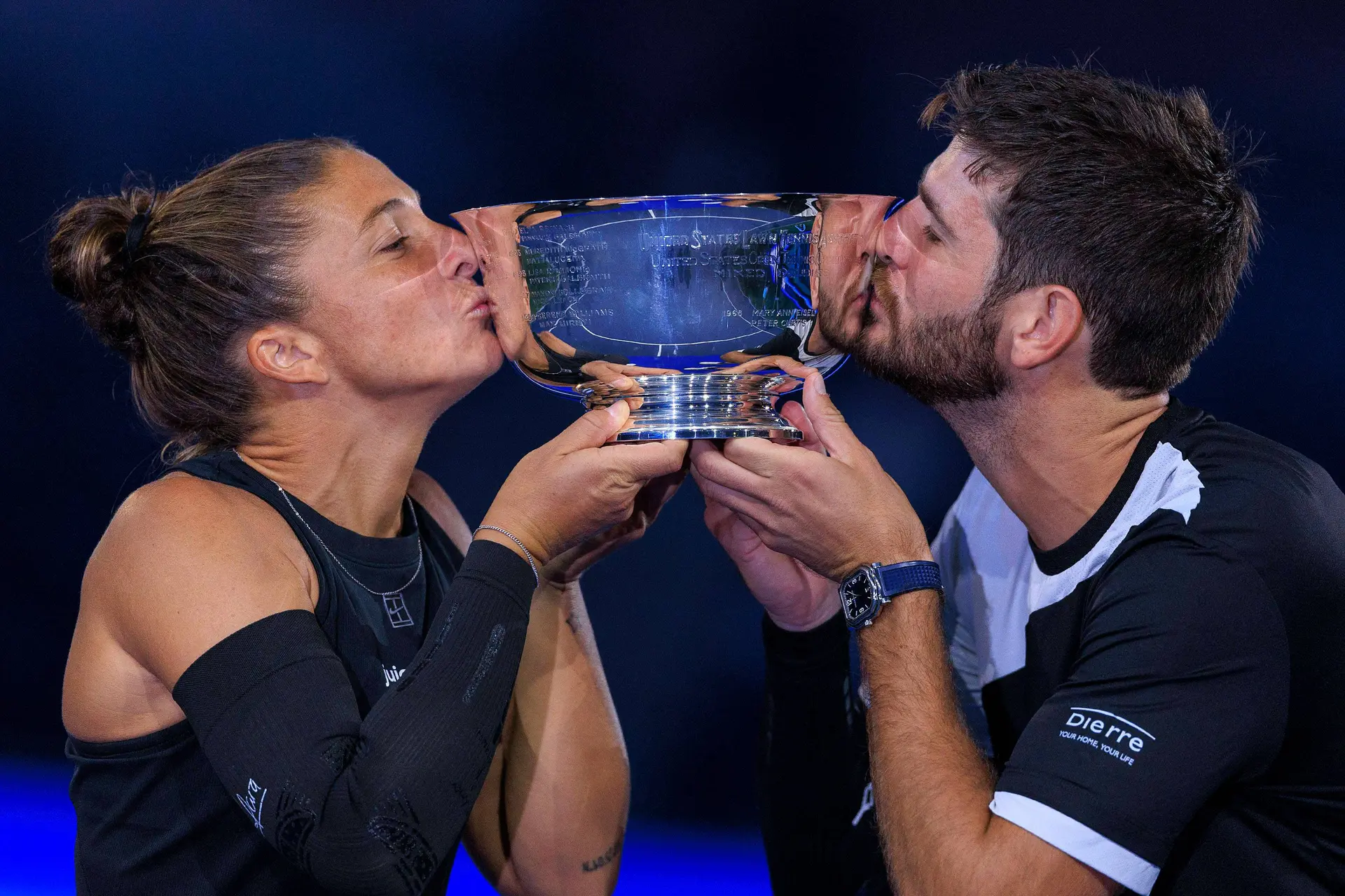 Sara Errani and Andrea Vavassori win US Open Mixed Doubles Championship defeating Iga Swiatek and Casper Ruud