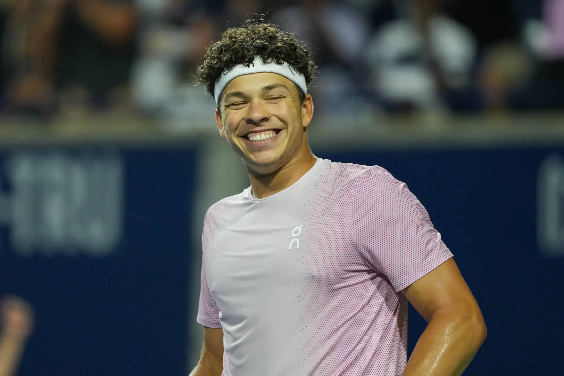 (VIDEO) Ben Shelton and Alexander Zverev joke about who would win in father-son doubles matchup