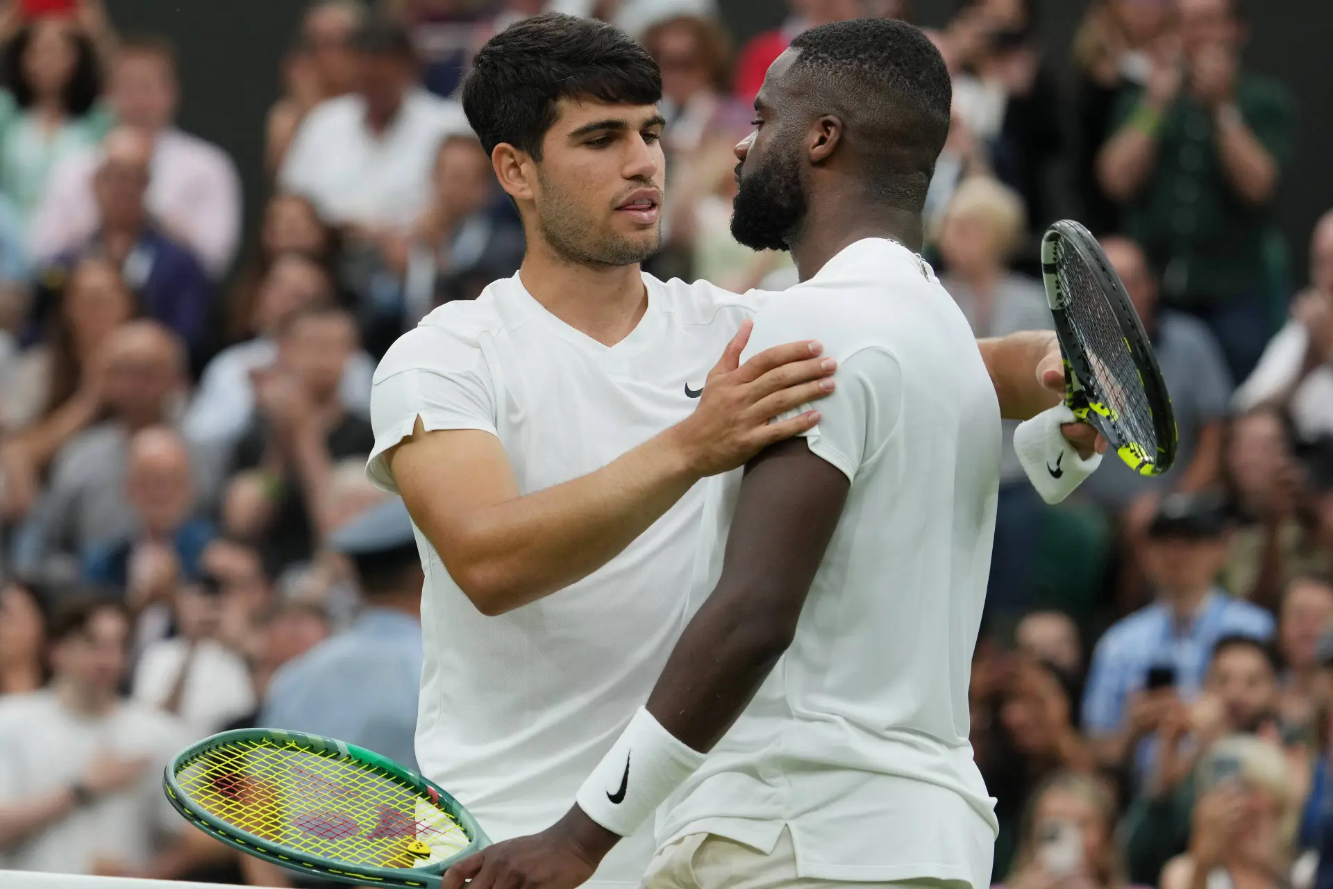 "Há um monte de jogadores que podem ser esse tipo, certo?" Frances Tiafoe 'motivado' para desafiar Sinner e Alcaraz após uma campanha 'mediana' em 2025.