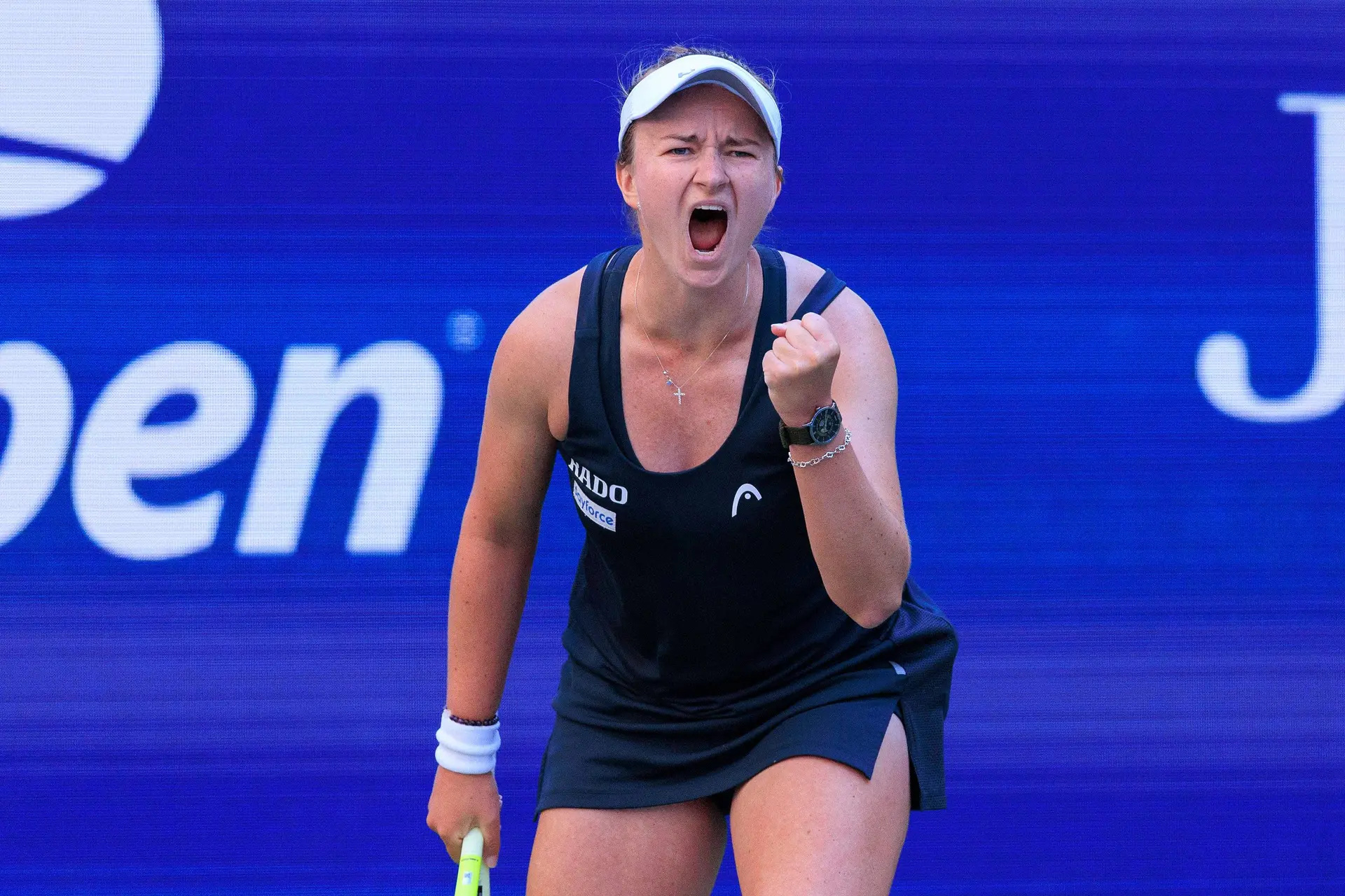 Krejcikova celebrates.