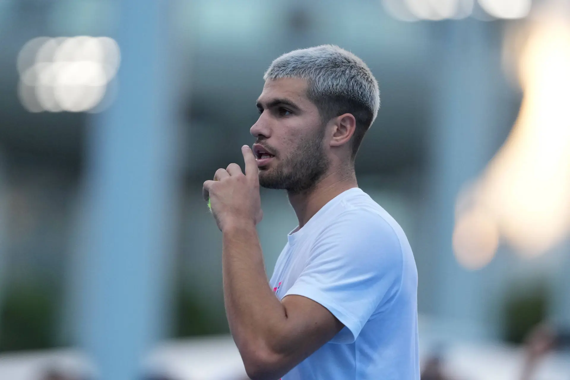 Choque em Paris: Carlos Alcaraz é surpreendido por Norrie numa batalha de três sets