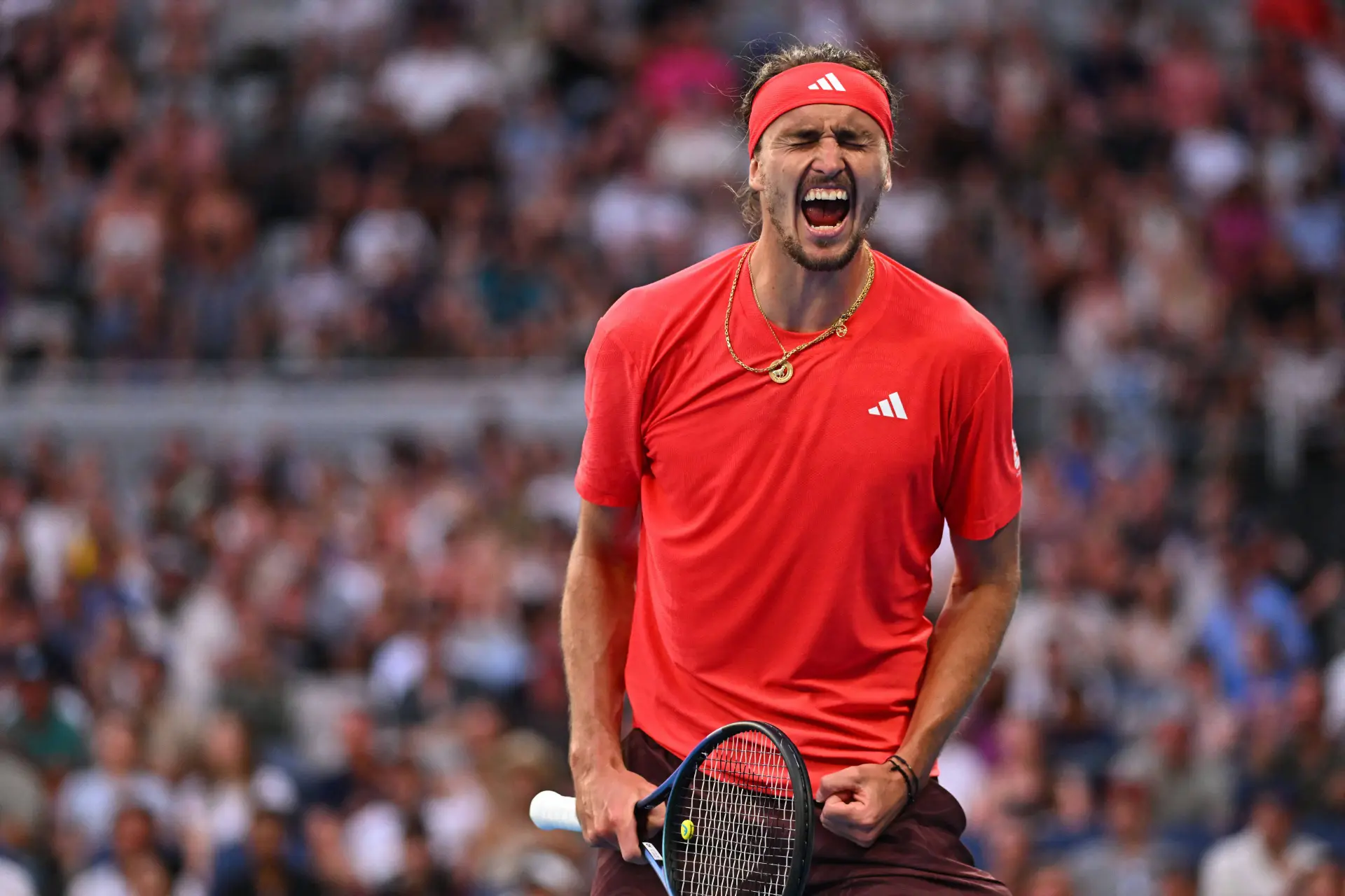 "Nem de perto" Diretor de Torneio ATP rejeita as alegações de Roger Federer e Alexander Zverev de manipulação dos courts