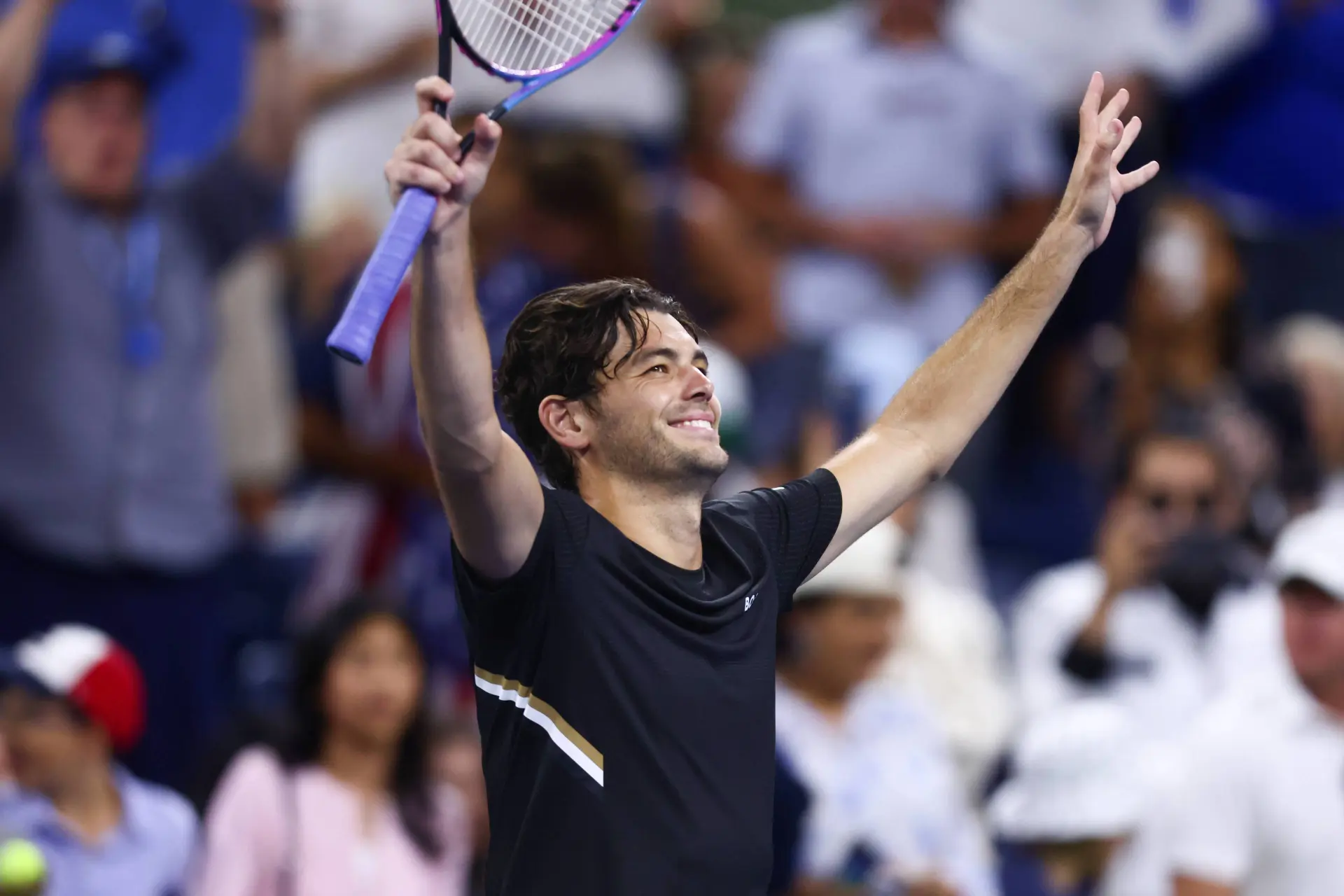Taylor Fritz holt bei den Shanghai Masters den 50. Sieg von 2025 und ist der erste Amerikaner seit 20 Jahren, der diesen Meilenstein erreicht