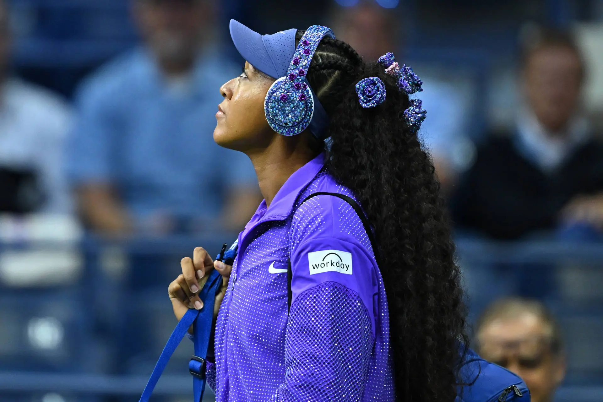 Naomi Osaka chega a uma final inédita contra Labubu, Anisimova festeja a glória no Open da China e Djokovic conversa com o ícone da pop chinesa