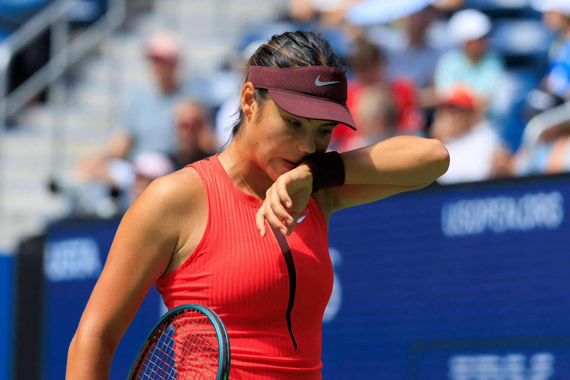 Emma Raducanu quer ultrapassar os limites para chegar ao final de 2025 com um resultado positivo