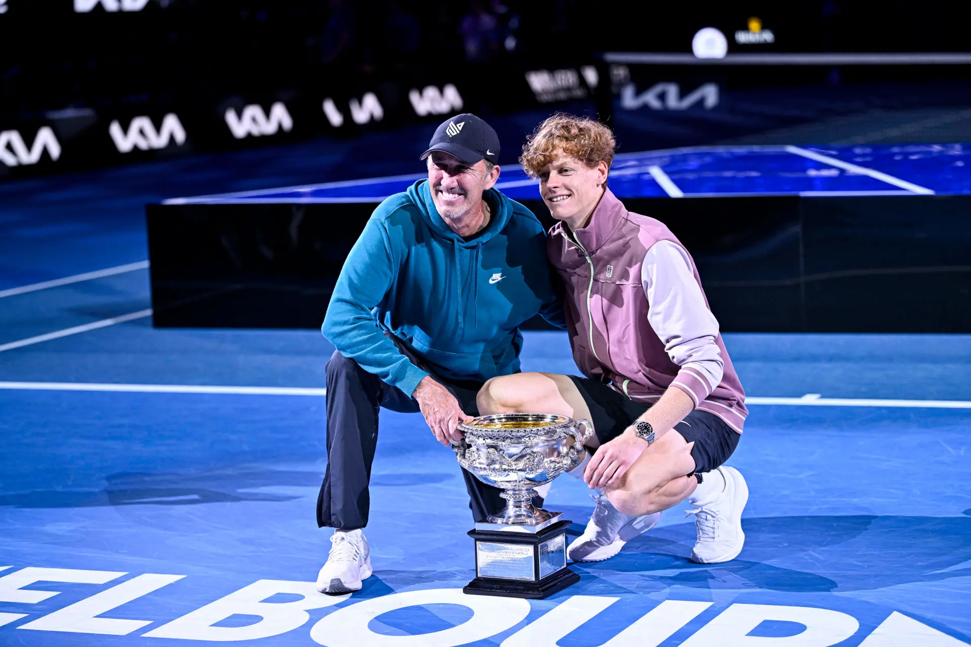 “Queremos que jogue o seu melhor ténis aos 28, 29, 30 anos”: Darren Cahill traça plano ambicioso de longo prazo para a ascensão de Jannik Sinner
