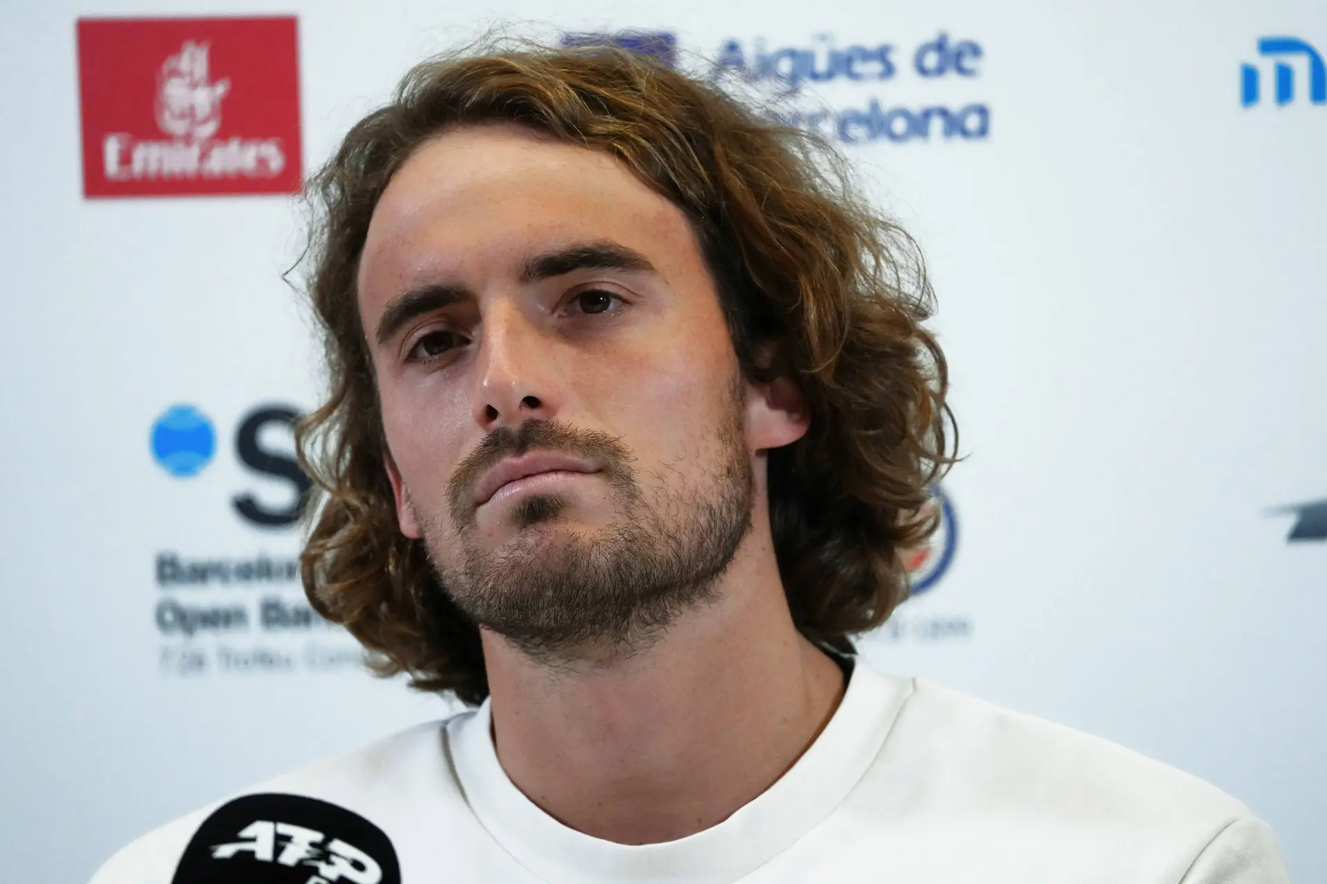 Stefanos Tsitsipas é criticado por ter aceite dinheiro saudita antes de encerrar a época