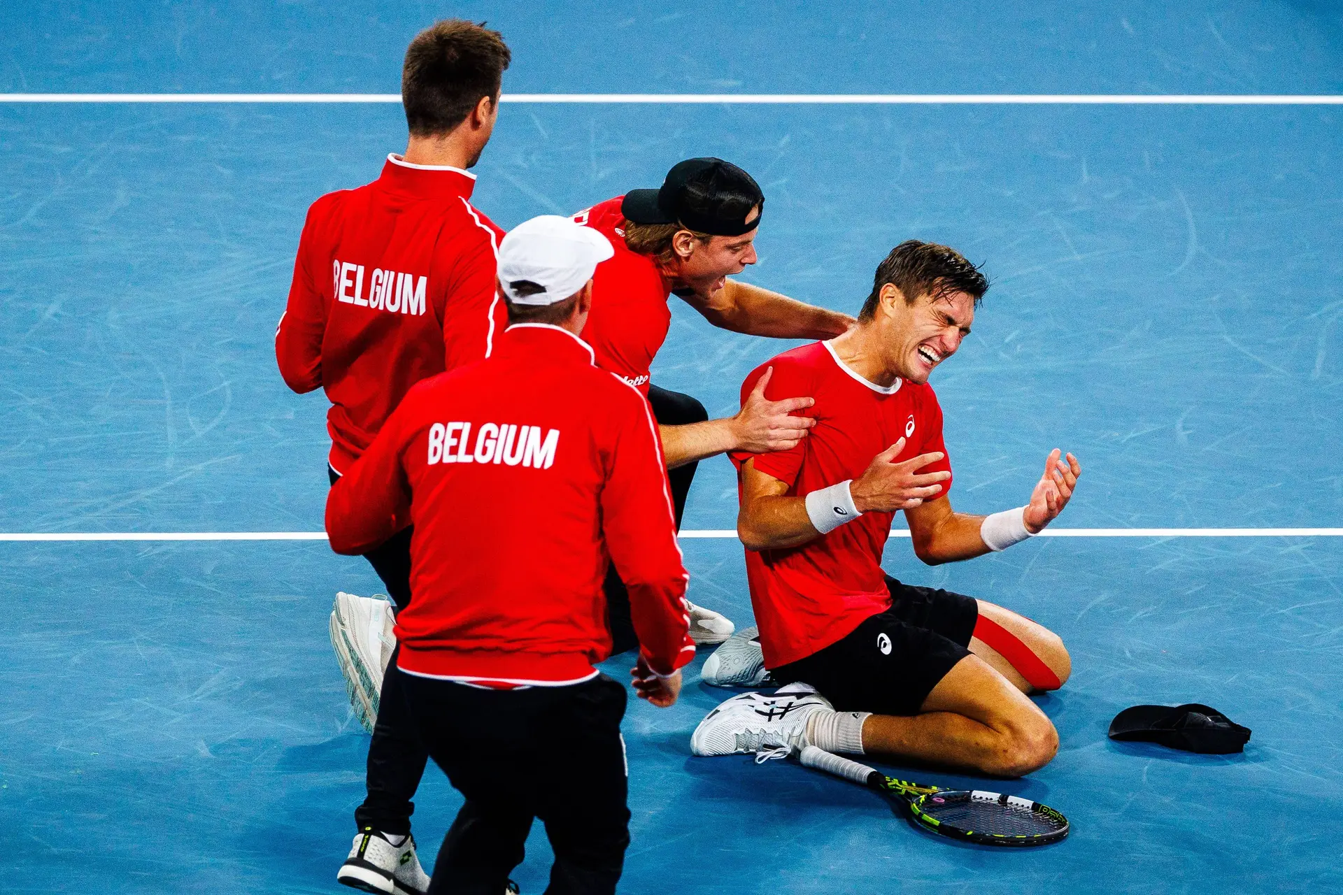 „Der Davis Cup stinkt — das Format stinkt jetzt. Es ist Mist für die Jungs“ – Ehemalige Tennisstars geben ein brutales Urteil über das aktuelle Format des Davis Cup