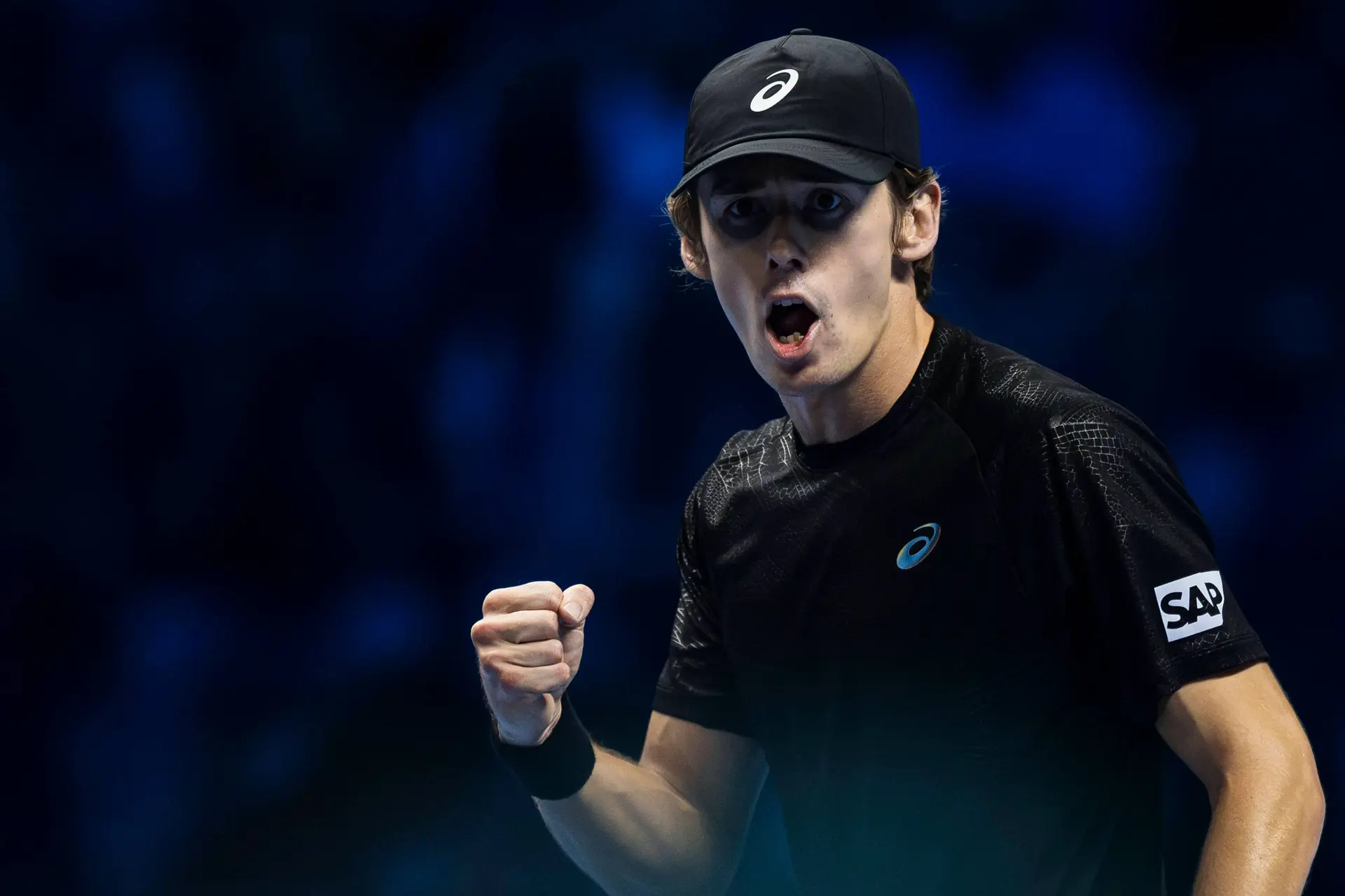 Ultimate Tennis Showdown London Grand Final Round-Up | Alex De Minaur and Francisco Cerundolo headline opening day victories
