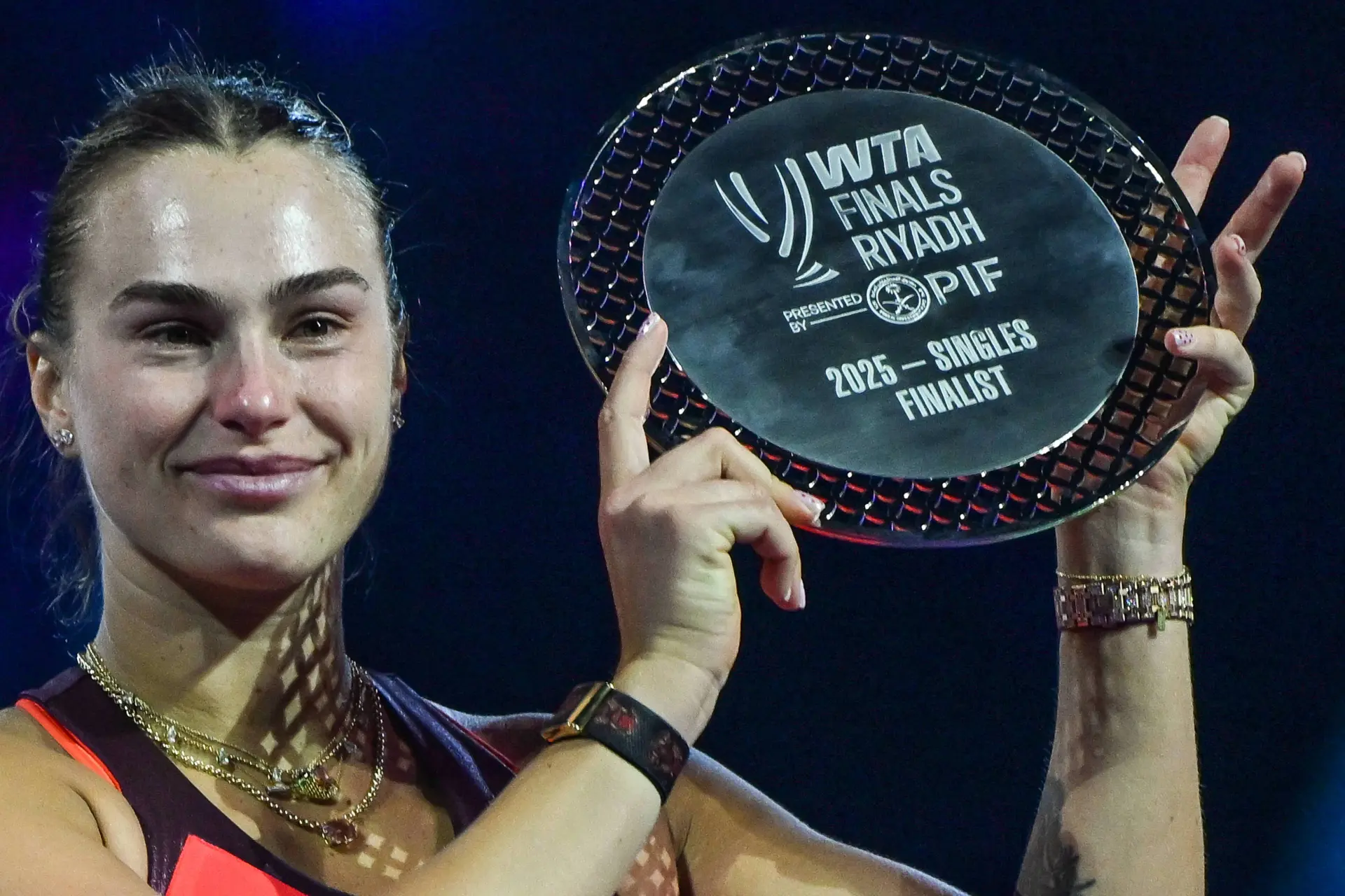 Atualização das líderes dos prémios monetários da WTA: Sabalenka atinge marco no primeiro lugar, Rybakina entra nas três primeiras, enquanto as campeãs de pares sobem no ranking