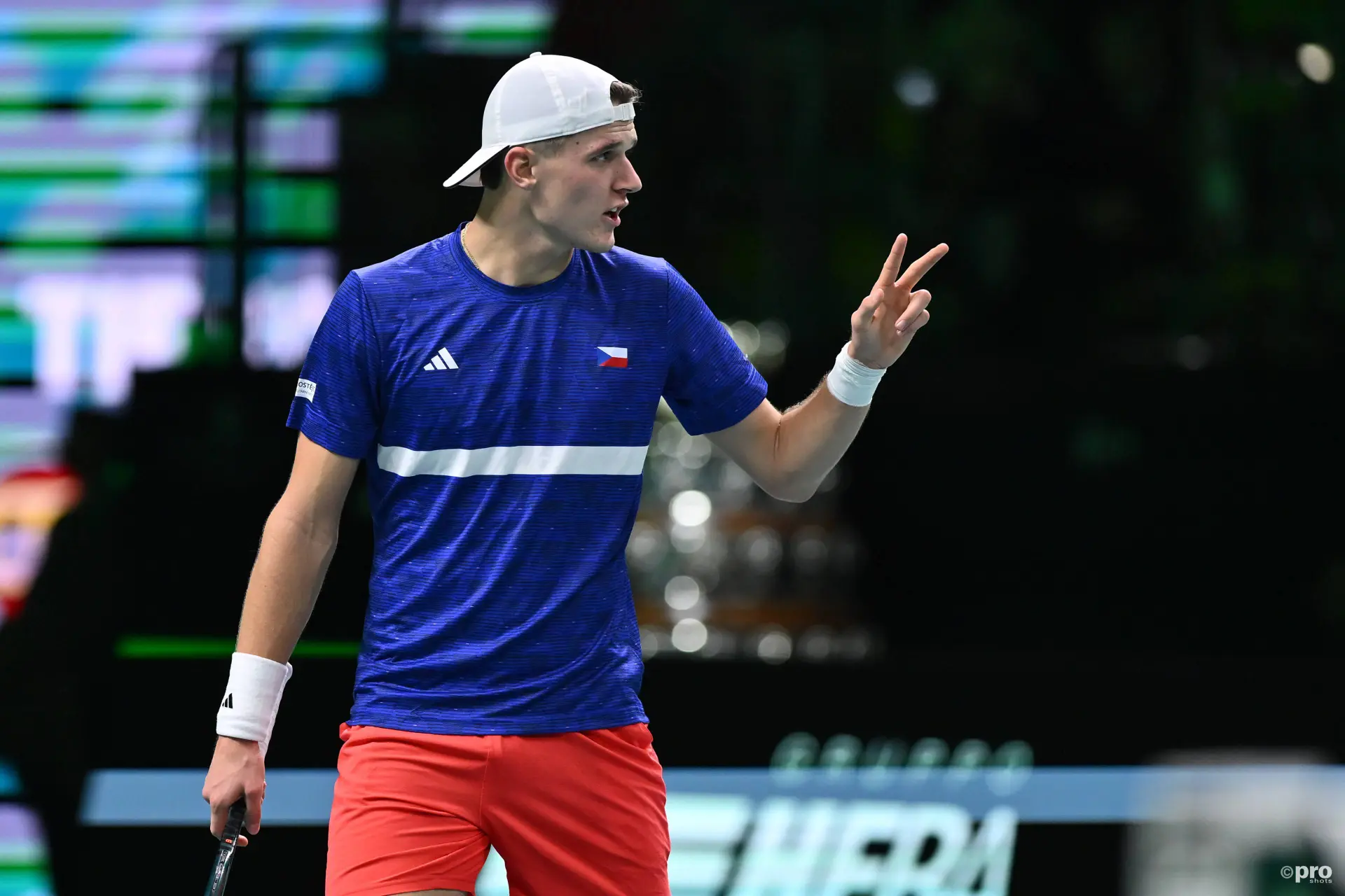 Las Next Gen ATP Finals sufren un nuevo revés con la retirada de Jakub Mensik por razones médicas