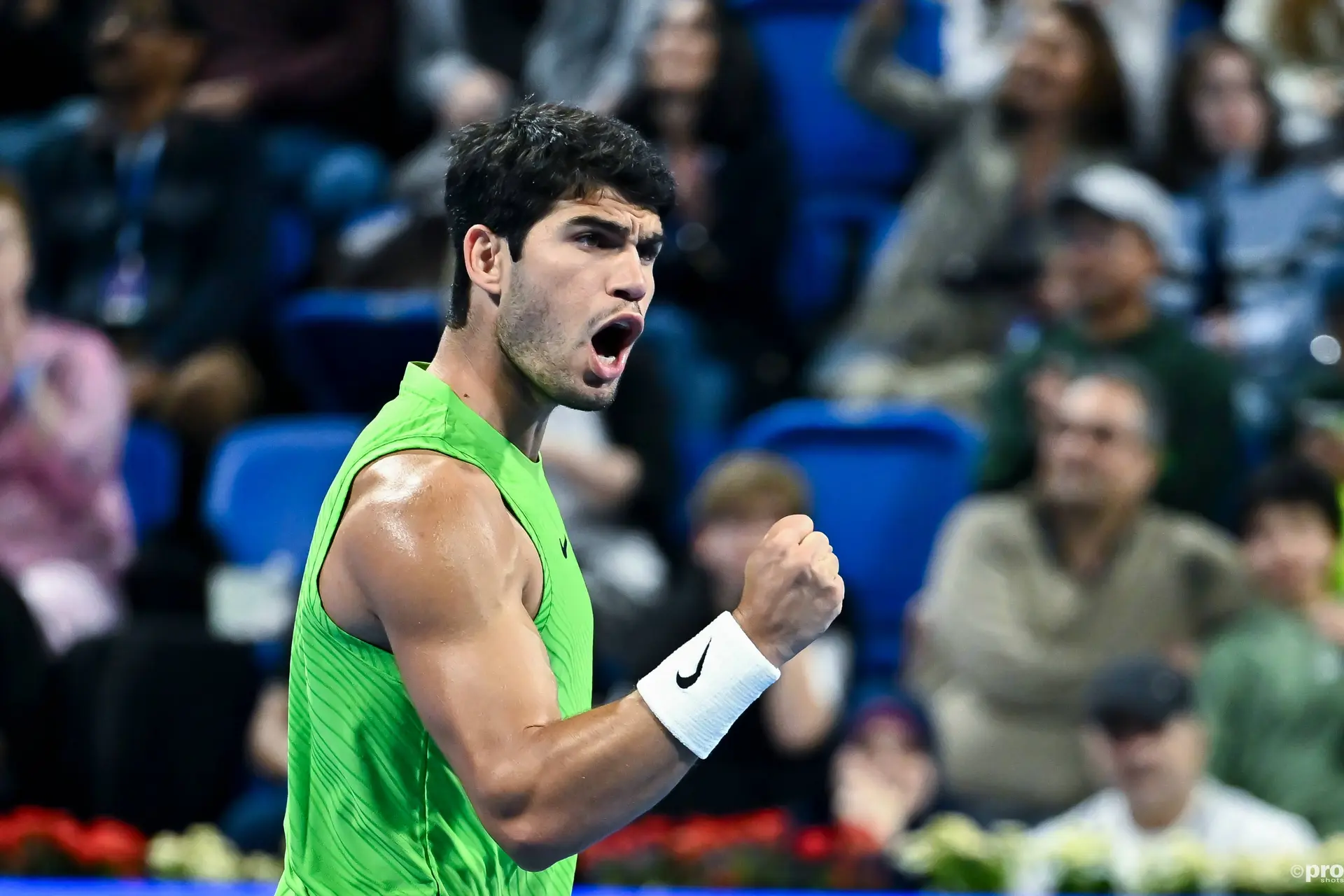 Carlos Alcaraz celebra un punto en el Qatar Open 2026