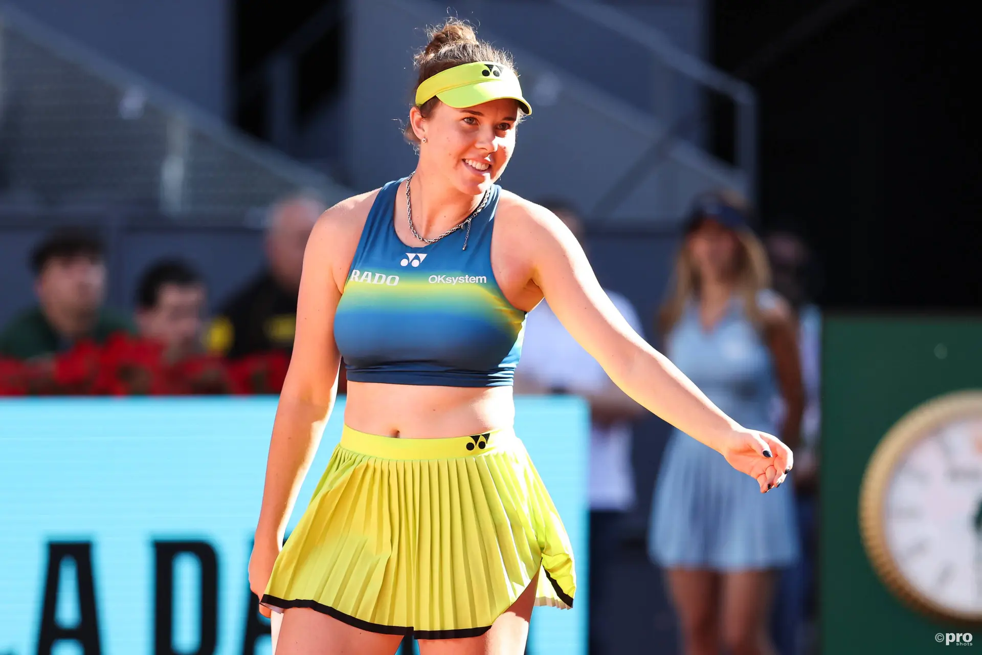 Linda Noskova smiling