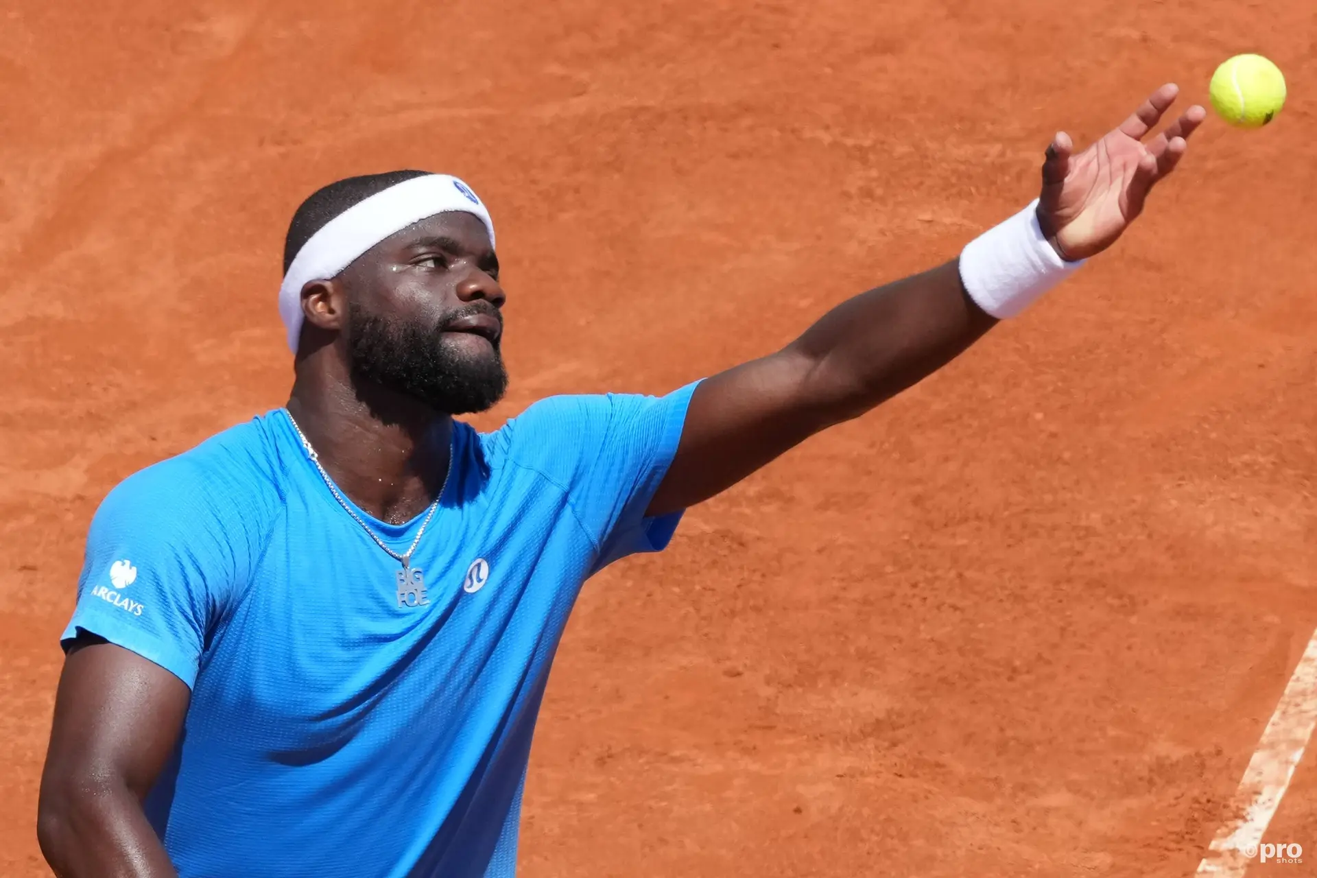 “Can I please have it back?”: Frances Tiafoe offers tickets after fan allegedly takes racket at Roland Garros