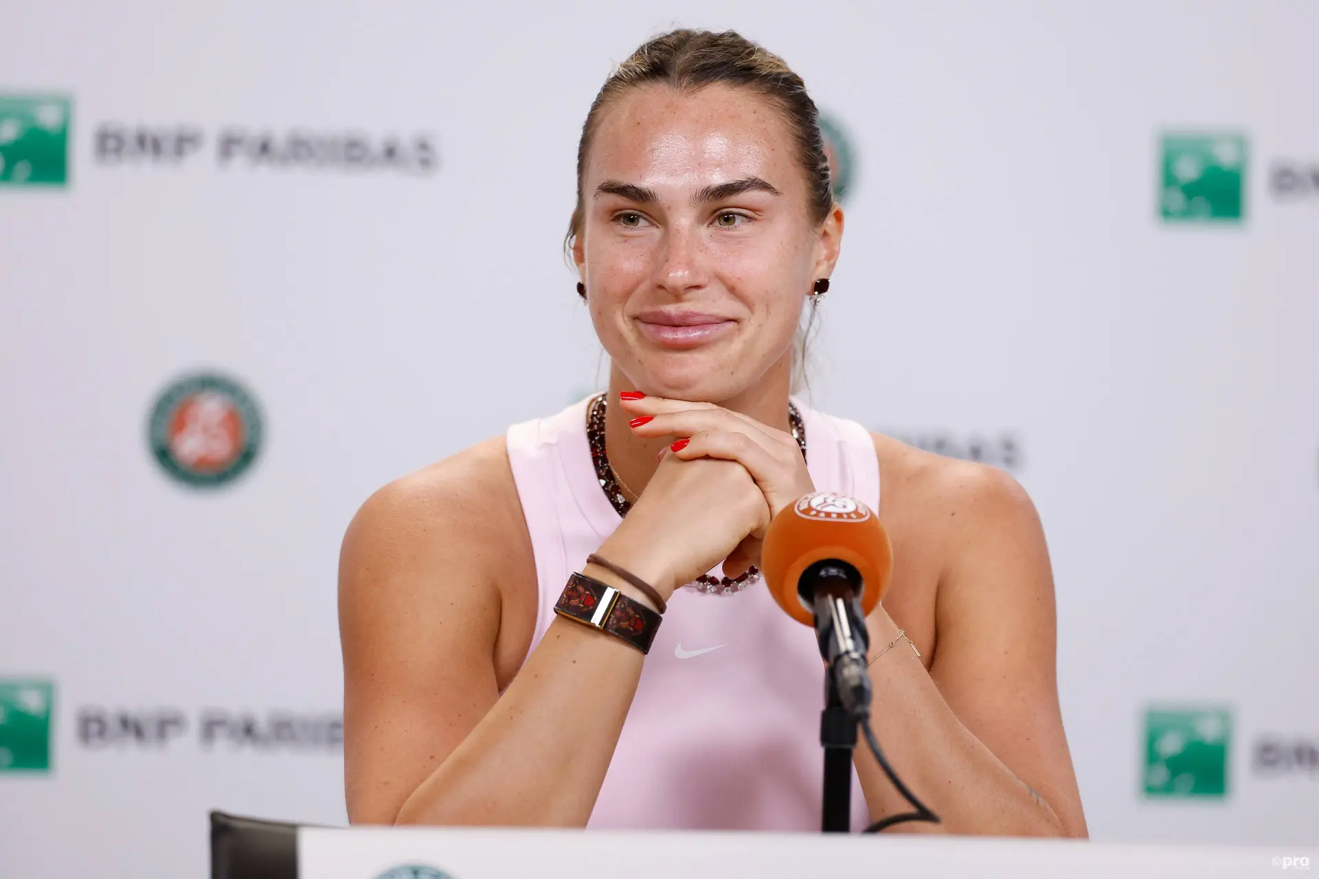 "I don't think he said that": Aryna Sabalenka jokingly disagrees with journalist about Roger Federer mindset quote