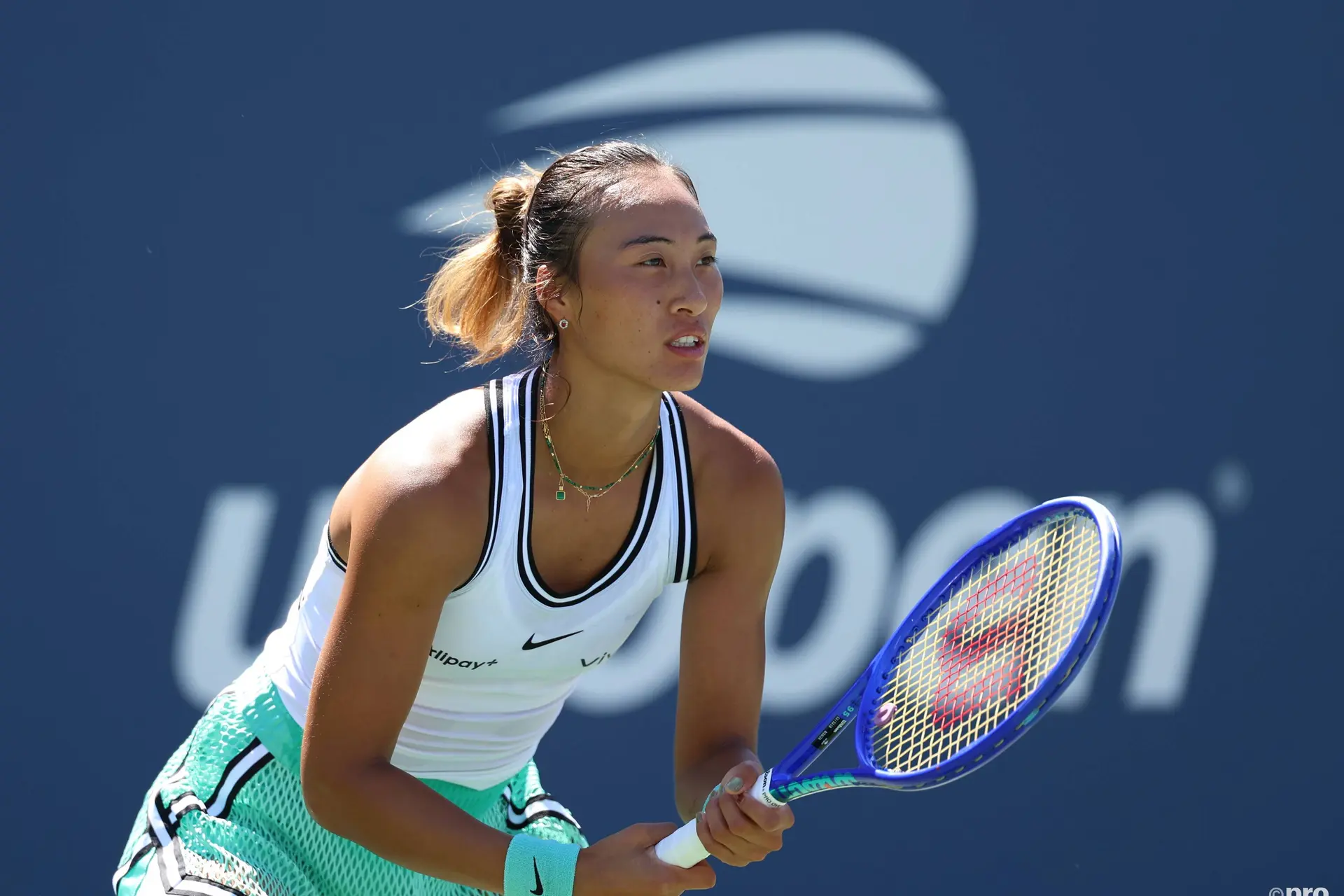 COLUMN - At 0-5, Zheng Qinwen Wasn’t Out of Tennis, she wasn’t even out of ideas