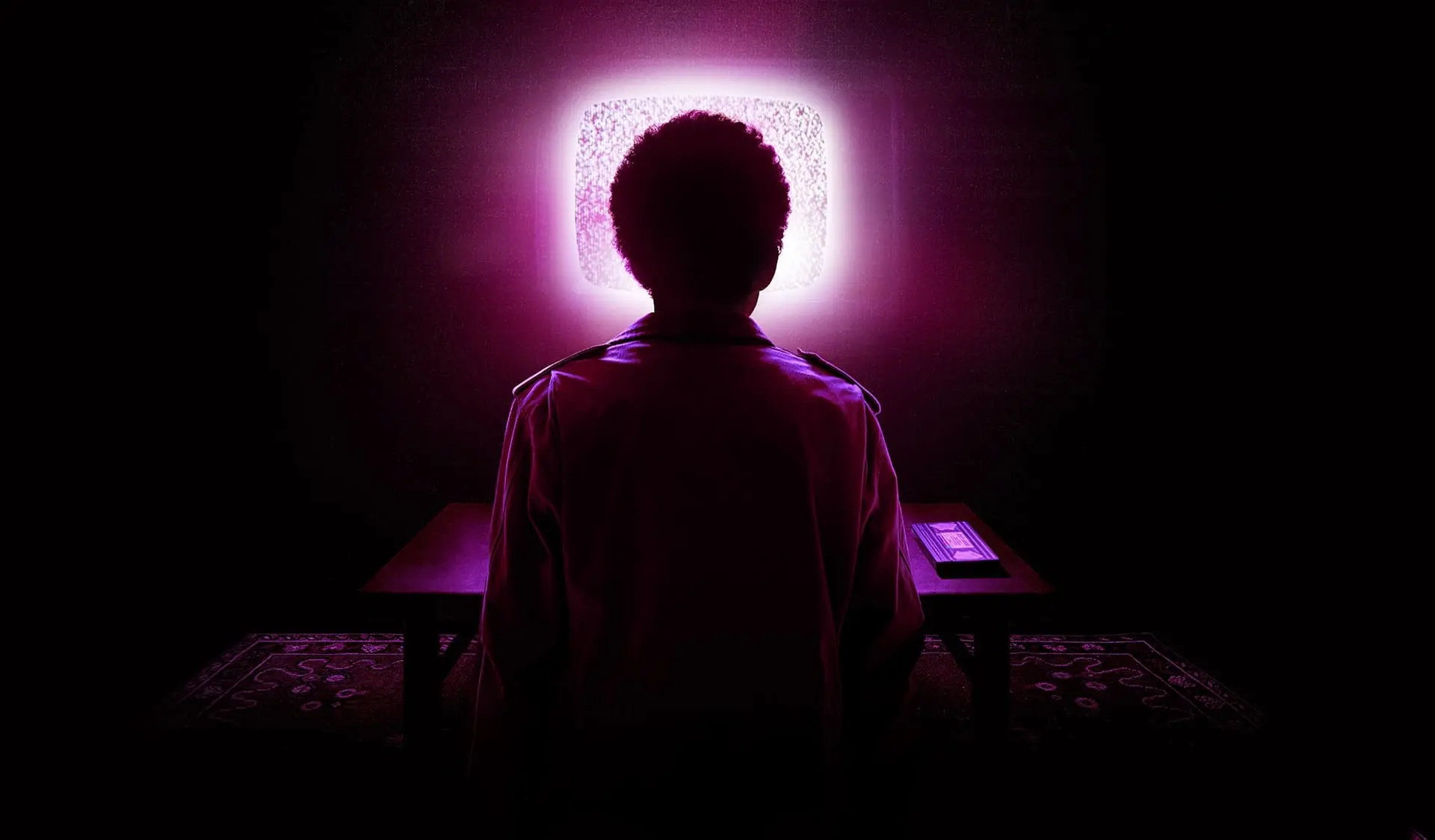 Psychologische A24-horrorfilm 'I Saw the TV Glow' heeft een releasedatum op Netflix