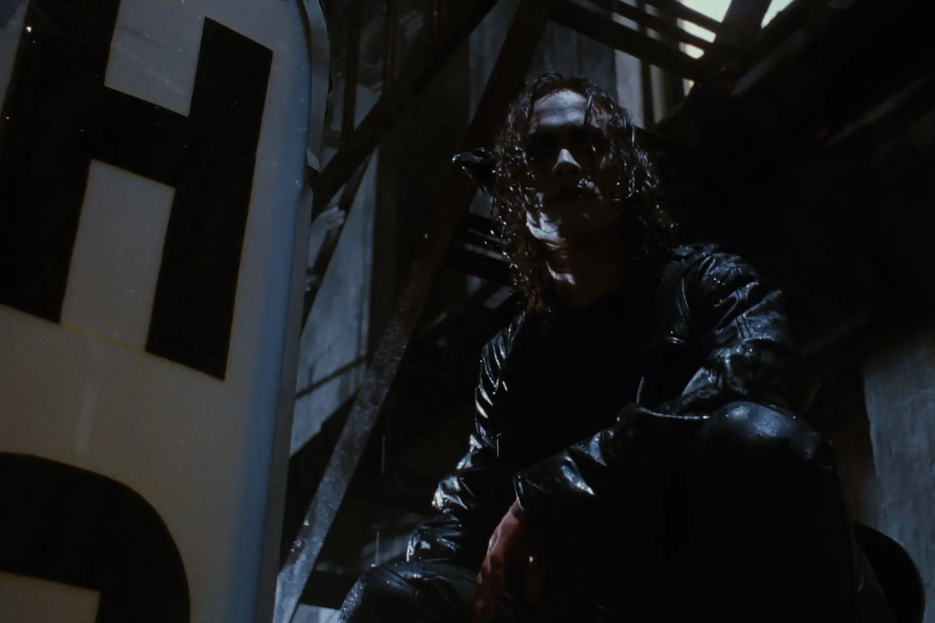 'The Crow'-reboot met Bill Skarsgård heeft een releasedatum te pakken